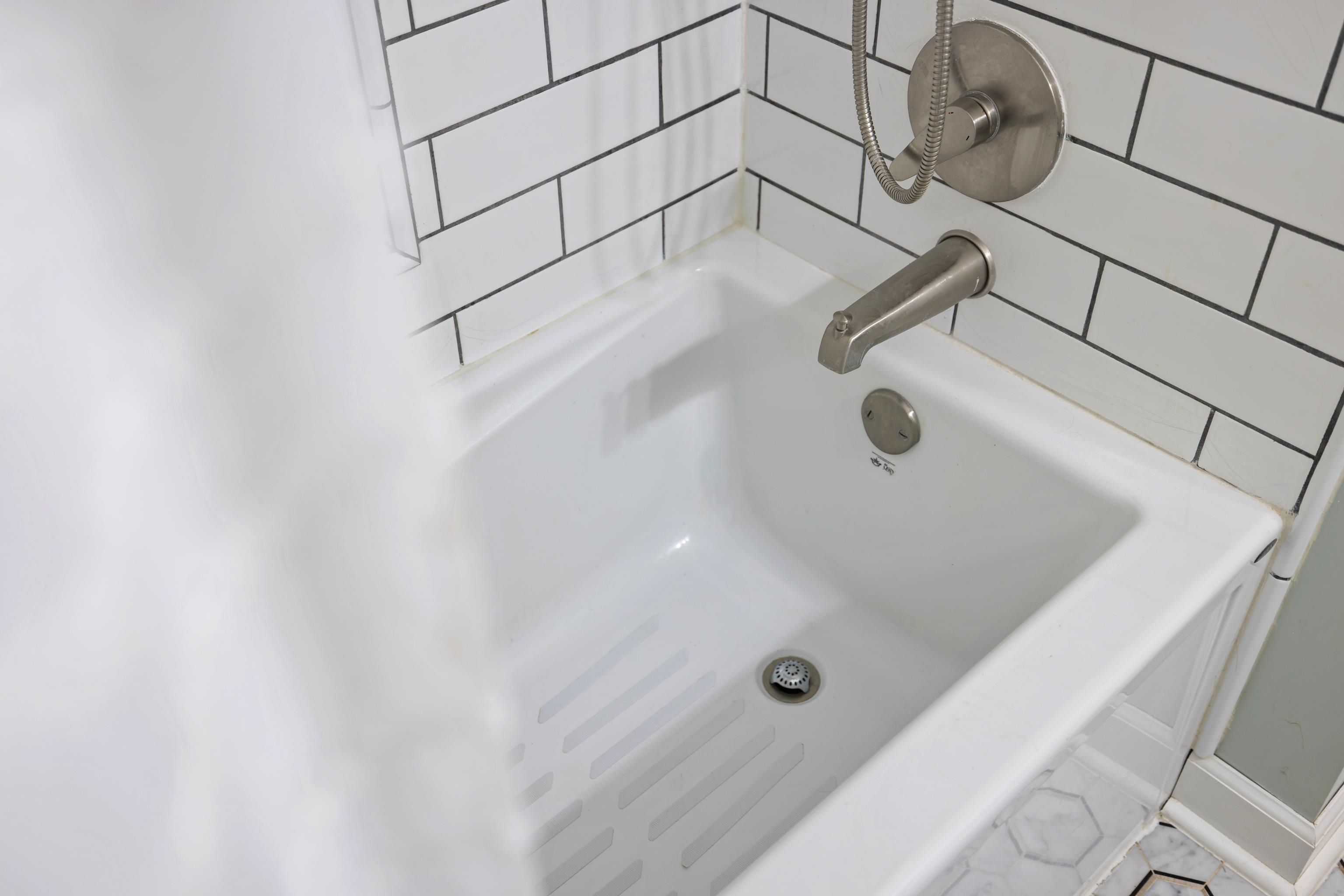 582 HILLTOP DR, STAUNTON, Virginia 24401, 4 Bedrooms Bedrooms, ,2 BathroomsBathrooms,Residential,582 HILLTOP DR,671112 MLS # 671112 582 HILLTOP DR, STAUNTON, Virginia 24401, 4 Bedrooms Bedrooms, ,2 BathroomsBathrooms,Residential,582 HILLTOP DR,671112 MLS # 671112