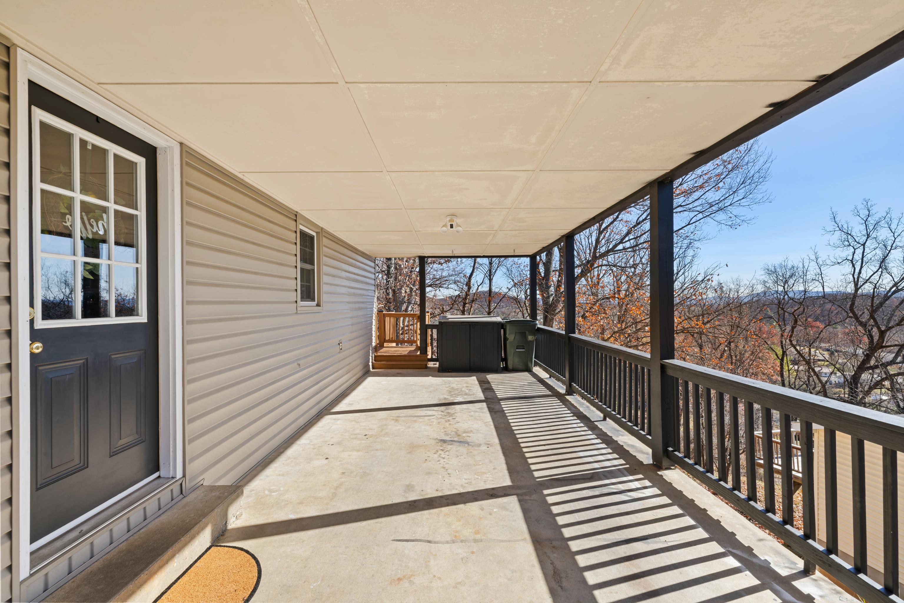 582 HILLTOP DR, STAUNTON, Virginia 24401, 4 Bedrooms Bedrooms, ,2 BathroomsBathrooms,Residential,582 HILLTOP DR,671112 MLS # 671112 582 HILLTOP DR, STAUNTON, Virginia 24401, 4 Bedrooms Bedrooms, ,2 BathroomsBathrooms,Residential,582 HILLTOP DR,671112 MLS # 671112