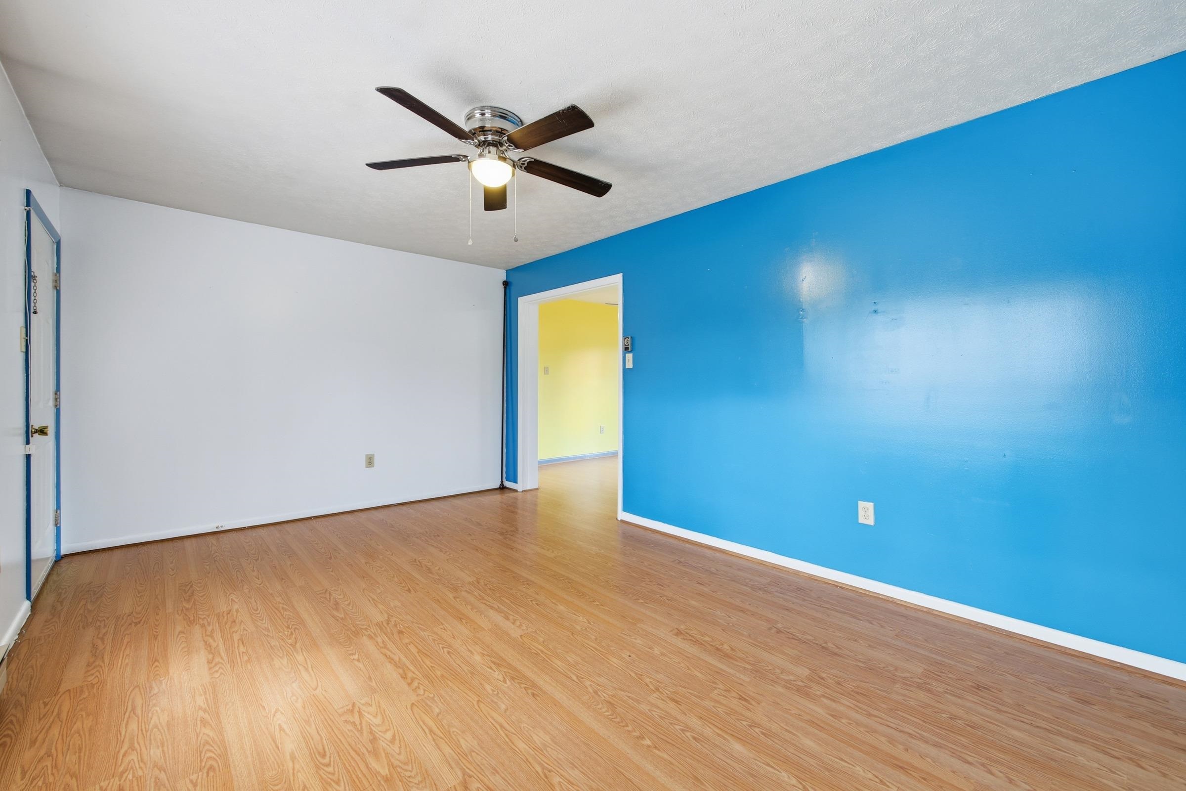 460 MASSANUTTEN DR, EDINBURG, Virginia 22824, 3 Bedrooms Bedrooms, ,2 BathroomsBathrooms,Residential,460 MASSANUTTEN DR,671125 MLS # 671125 460 MASSANUTTEN DR, EDINBURG, Virginia 22824, 3 Bedrooms Bedrooms, ,2 BathroomsBathrooms,Residential,460 MASSANUTTEN DR,671125 MLS # 671125