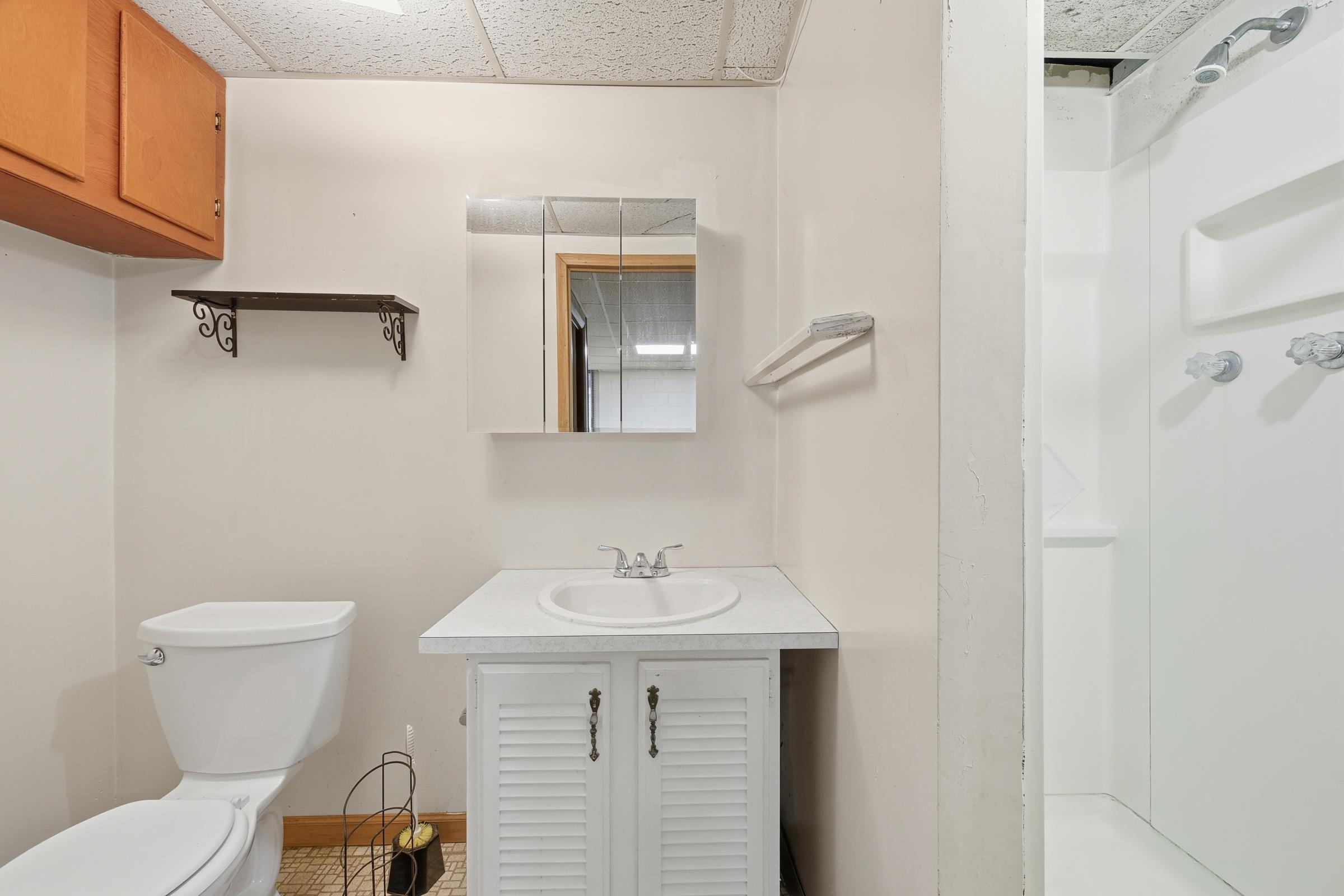 460 MASSANUTTEN DR, EDINBURG, Virginia 22824, 3 Bedrooms Bedrooms, ,2 BathroomsBathrooms,Residential,460 MASSANUTTEN DR,671125 MLS # 671125 460 MASSANUTTEN DR, EDINBURG, Virginia 22824, 3 Bedrooms Bedrooms, ,2 BathroomsBathrooms,Residential,460 MASSANUTTEN DR,671125 MLS # 671125