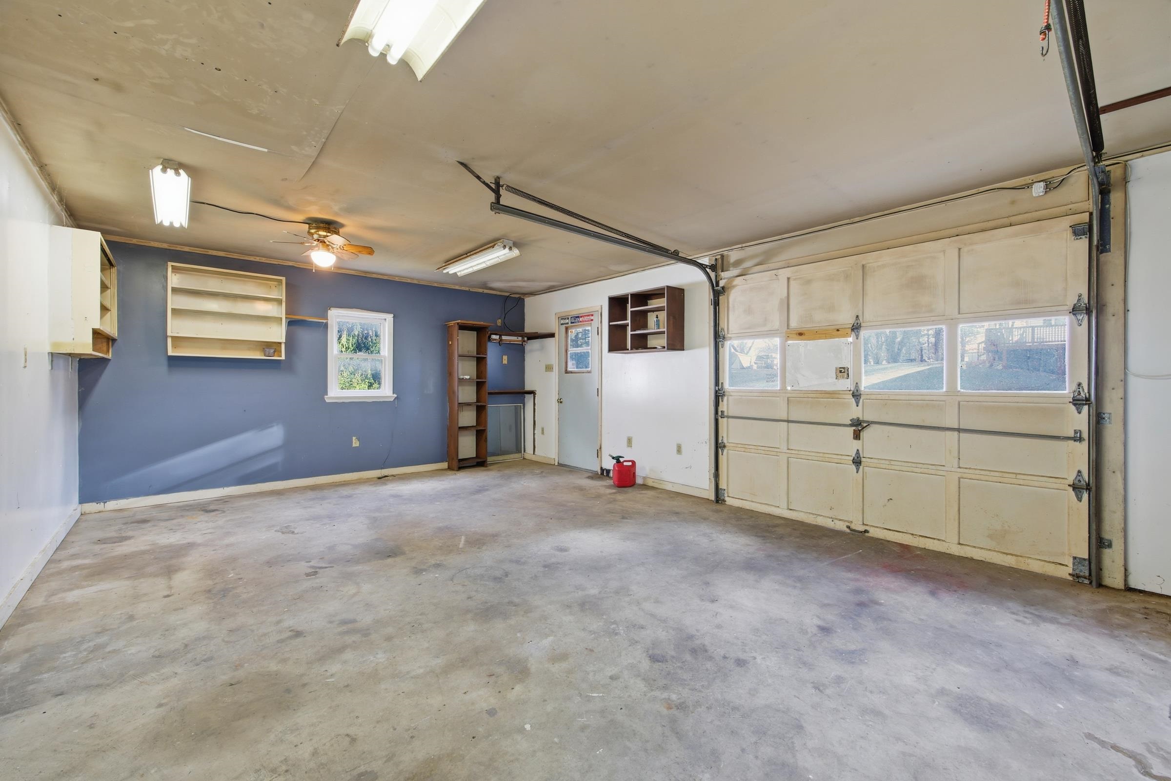 460 MASSANUTTEN DR, EDINBURG, Virginia 22824, 3 Bedrooms Bedrooms, ,2 BathroomsBathrooms,Residential,460 MASSANUTTEN DR,671125 MLS # 671125 460 MASSANUTTEN DR, EDINBURG, Virginia 22824, 3 Bedrooms Bedrooms, ,2 BathroomsBathrooms,Residential,460 MASSANUTTEN DR,671125 MLS # 671125