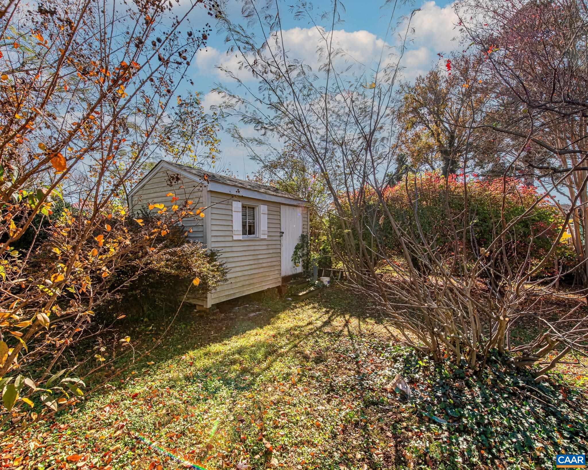 430 11TH ST, CHARLOTTESVILLE, Virginia 22903, 2 Bedrooms Bedrooms, ,1 BathroomBathrooms,Residential,430 11TH ST,671126 MLS # 671126 430 11TH ST, CHARLOTTESVILLE, Virginia 22903, 2 Bedrooms Bedrooms, ,1 BathroomBathrooms,Residential,430 11TH ST,671126 MLS # 671126