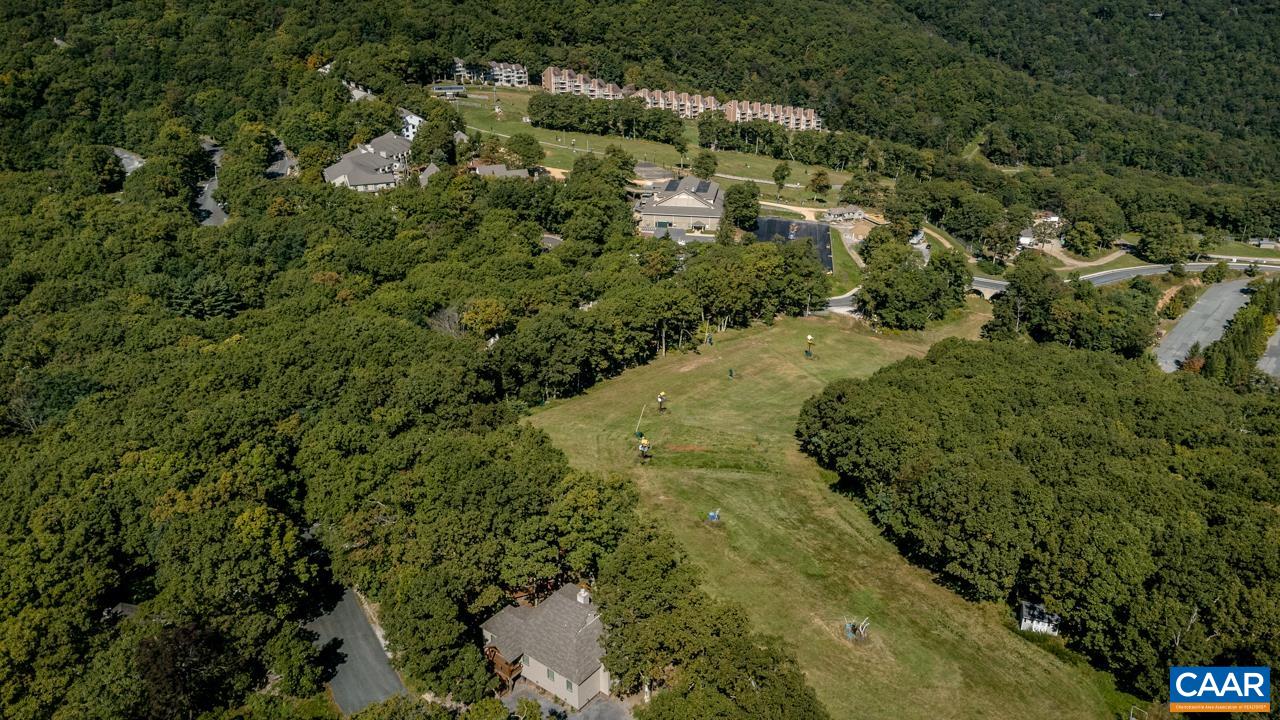 125 EAGLES CT CONDOS, WINTERGREEN, Virginia 22967, 2 Bedrooms Bedrooms, ,1 BathroomBathrooms,Residential,125 EAGLES CT CONDOS,671133 MLS # 671133 125 EAGLES CT CONDOS, WINTERGREEN, Virginia 22967, 2 Bedrooms Bedrooms, ,1 BathroomBathrooms,Residential,125 EAGLES CT CONDOS,671133 MLS # 671133
