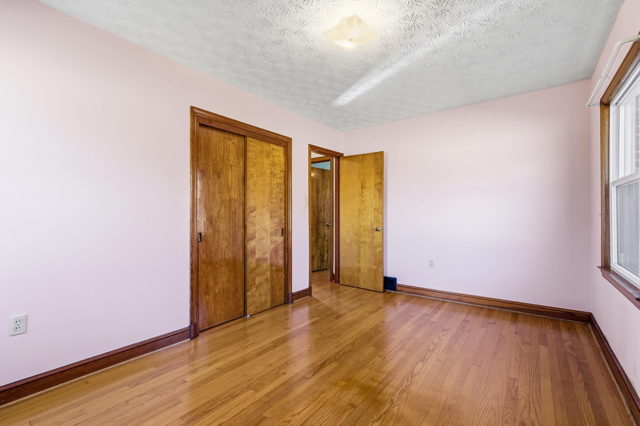 8241 NORTH VALLEY PIKE, HARRISONBURG, Virginia 22802, 3 Bedrooms Bedrooms, ,1 BathroomBathrooms,Residential,8241 NORTH VALLEY PIKE,671134 MLS # 671134 8241 NORTH VALLEY PIKE, HARRISONBURG, Virginia 22802, 3 Bedrooms Bedrooms, ,1 BathroomBathrooms,Residential,8241 NORTH VALLEY PIKE,671134 MLS # 671134