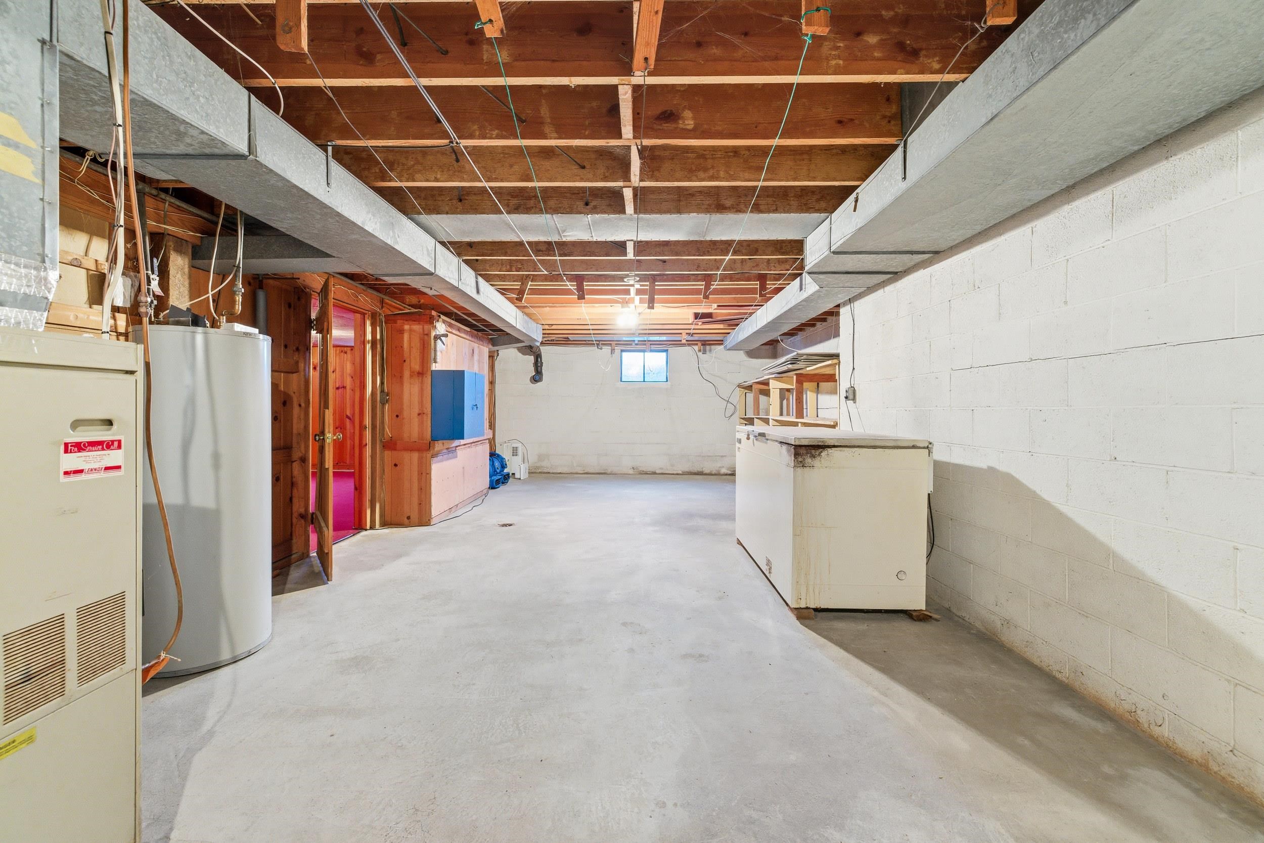 8241 NORTH VALLEY PIKE, HARRISONBURG, Virginia 22802, 3 Bedrooms Bedrooms, ,1 BathroomBathrooms,Residential,8241 NORTH VALLEY PIKE,671134 MLS # 671134 8241 NORTH VALLEY PIKE, HARRISONBURG, Virginia 22802, 3 Bedrooms Bedrooms, ,1 BathroomBathrooms,Residential,8241 NORTH VALLEY PIKE,671134 MLS # 671134