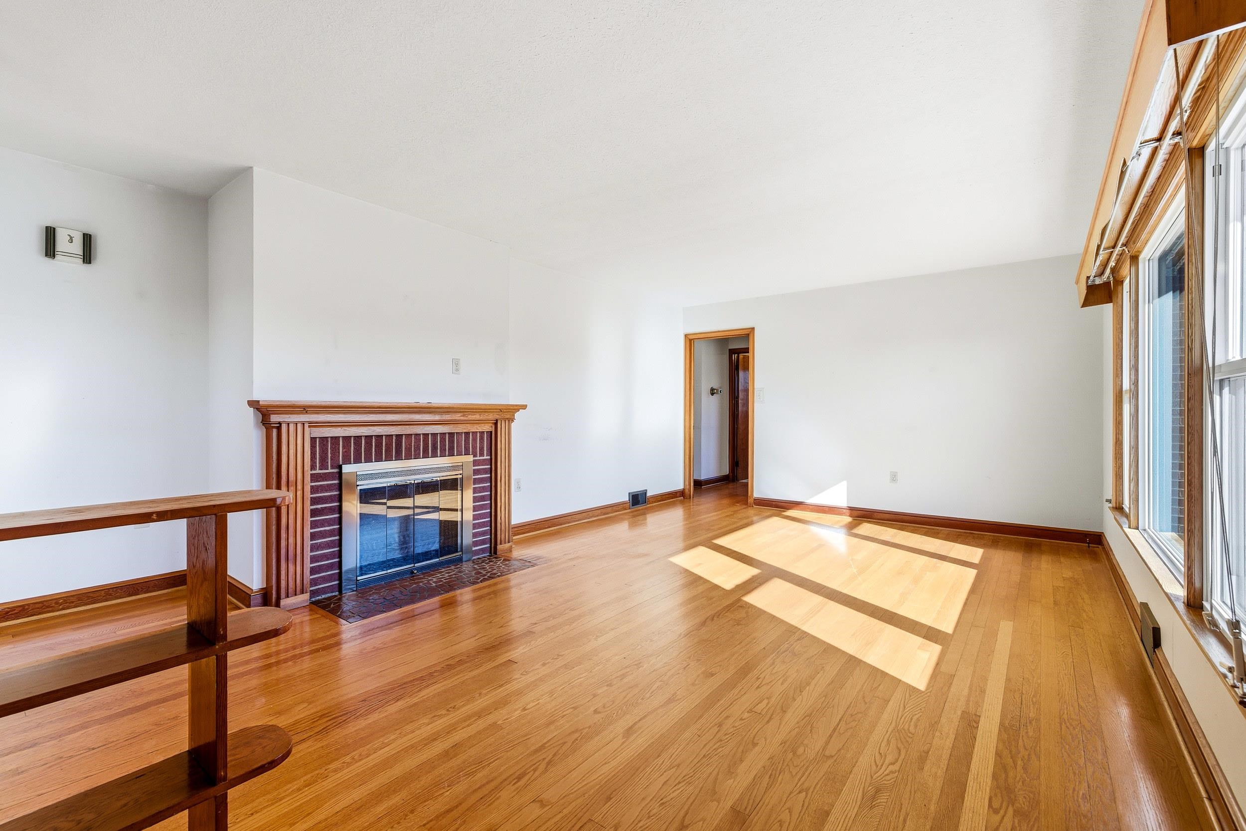 8241 NORTH VALLEY PIKE, HARRISONBURG, Virginia 22802, 3 Bedrooms Bedrooms, ,1 BathroomBathrooms,Residential,8241 NORTH VALLEY PIKE,671134 MLS # 671134 8241 NORTH VALLEY PIKE, HARRISONBURG, Virginia 22802, 3 Bedrooms Bedrooms, ,1 BathroomBathrooms,Residential,8241 NORTH VALLEY PIKE,671134 MLS # 671134