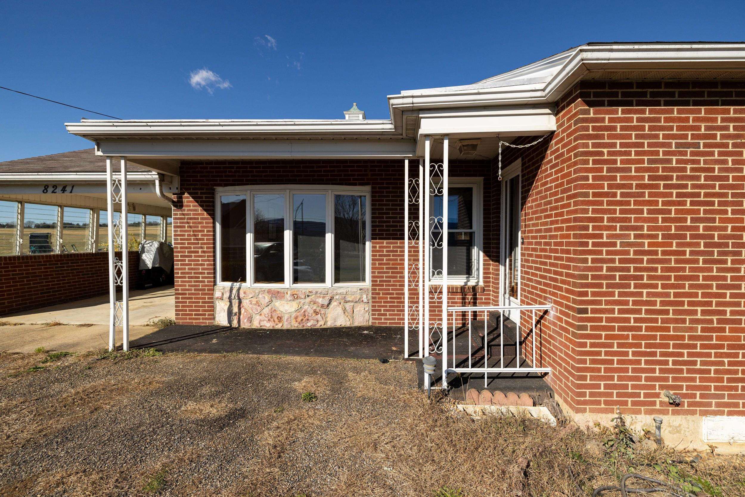 8241 NORTH VALLEY PIKE, HARRISONBURG, Virginia 22802, 3 Bedrooms Bedrooms, ,1 BathroomBathrooms,Residential,8241 NORTH VALLEY PIKE,671134 MLS # 671134 8241 NORTH VALLEY PIKE, HARRISONBURG, Virginia 22802, 3 Bedrooms Bedrooms, ,1 BathroomBathrooms,Residential,8241 NORTH VALLEY PIKE,671134 MLS # 671134