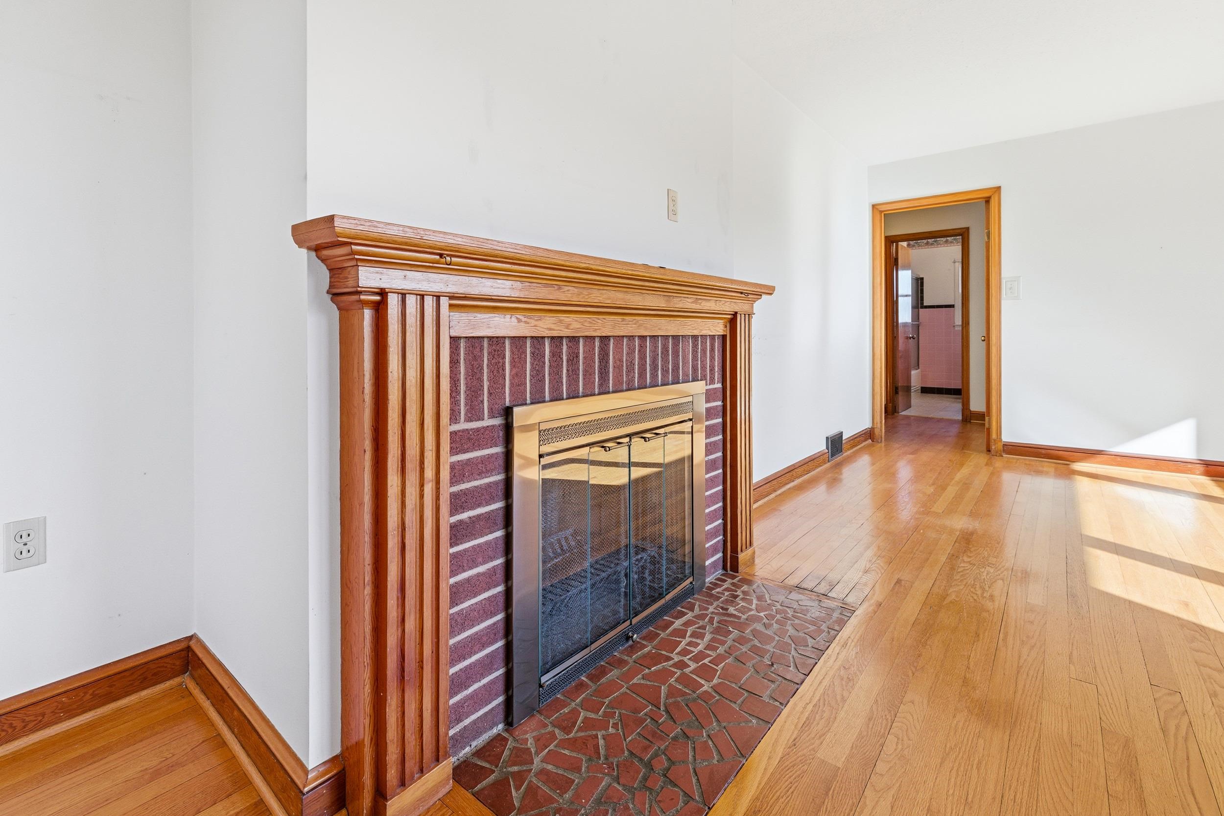 8241 NORTH VALLEY PIKE, HARRISONBURG, Virginia 22802, 3 Bedrooms Bedrooms, ,1 BathroomBathrooms,Residential,8241 NORTH VALLEY PIKE,671134 MLS # 671134 8241 NORTH VALLEY PIKE, HARRISONBURG, Virginia 22802, 3 Bedrooms Bedrooms, ,1 BathroomBathrooms,Residential,8241 NORTH VALLEY PIKE,671134 MLS # 671134