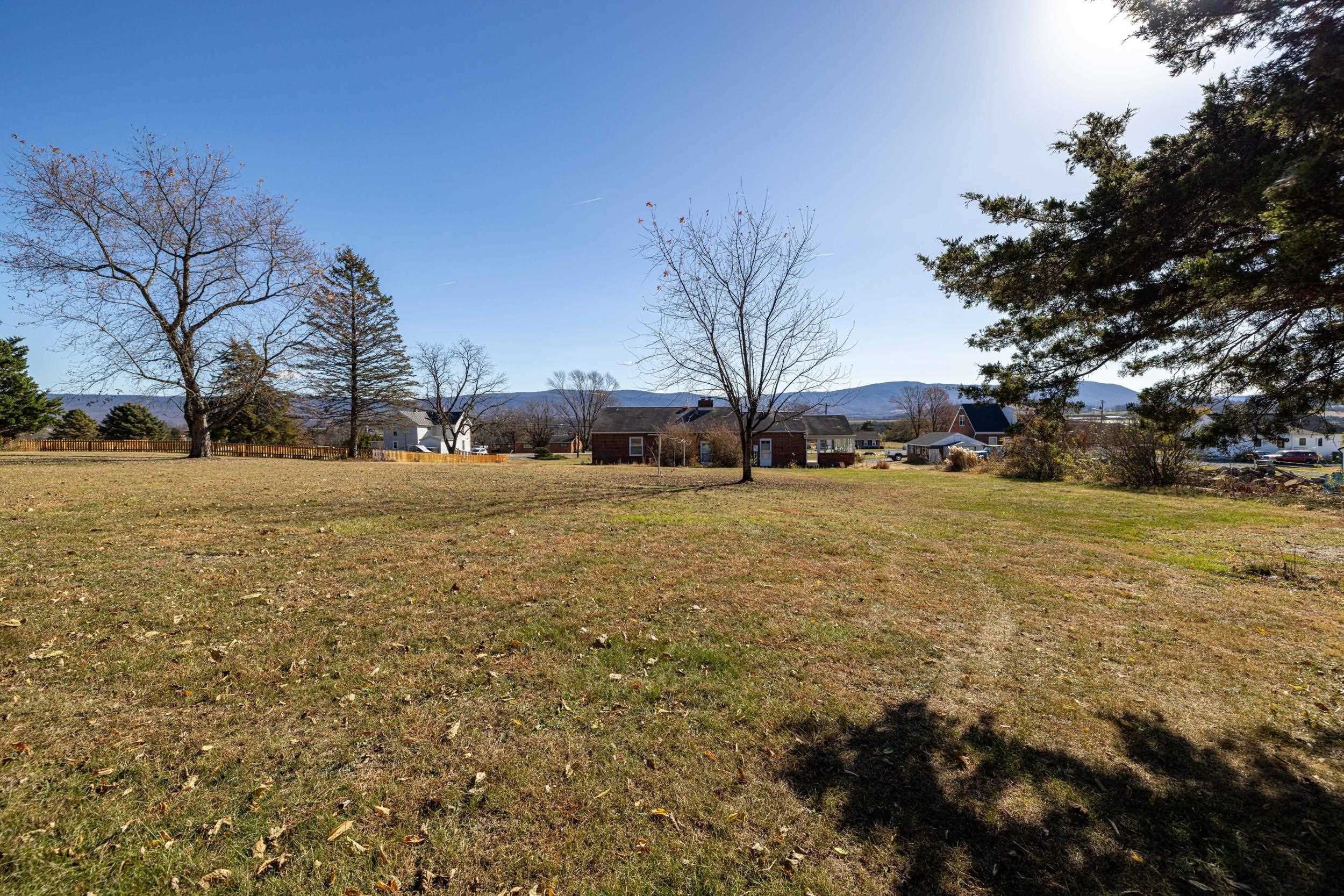 8241 NORTH VALLEY PIKE, HARRISONBURG, Virginia 22802, 3 Bedrooms Bedrooms, ,1 BathroomBathrooms,Residential,8241 NORTH VALLEY PIKE,671134 MLS # 671134 8241 NORTH VALLEY PIKE, HARRISONBURG, Virginia 22802, 3 Bedrooms Bedrooms, ,1 BathroomBathrooms,Residential,8241 NORTH VALLEY PIKE,671134 MLS # 671134