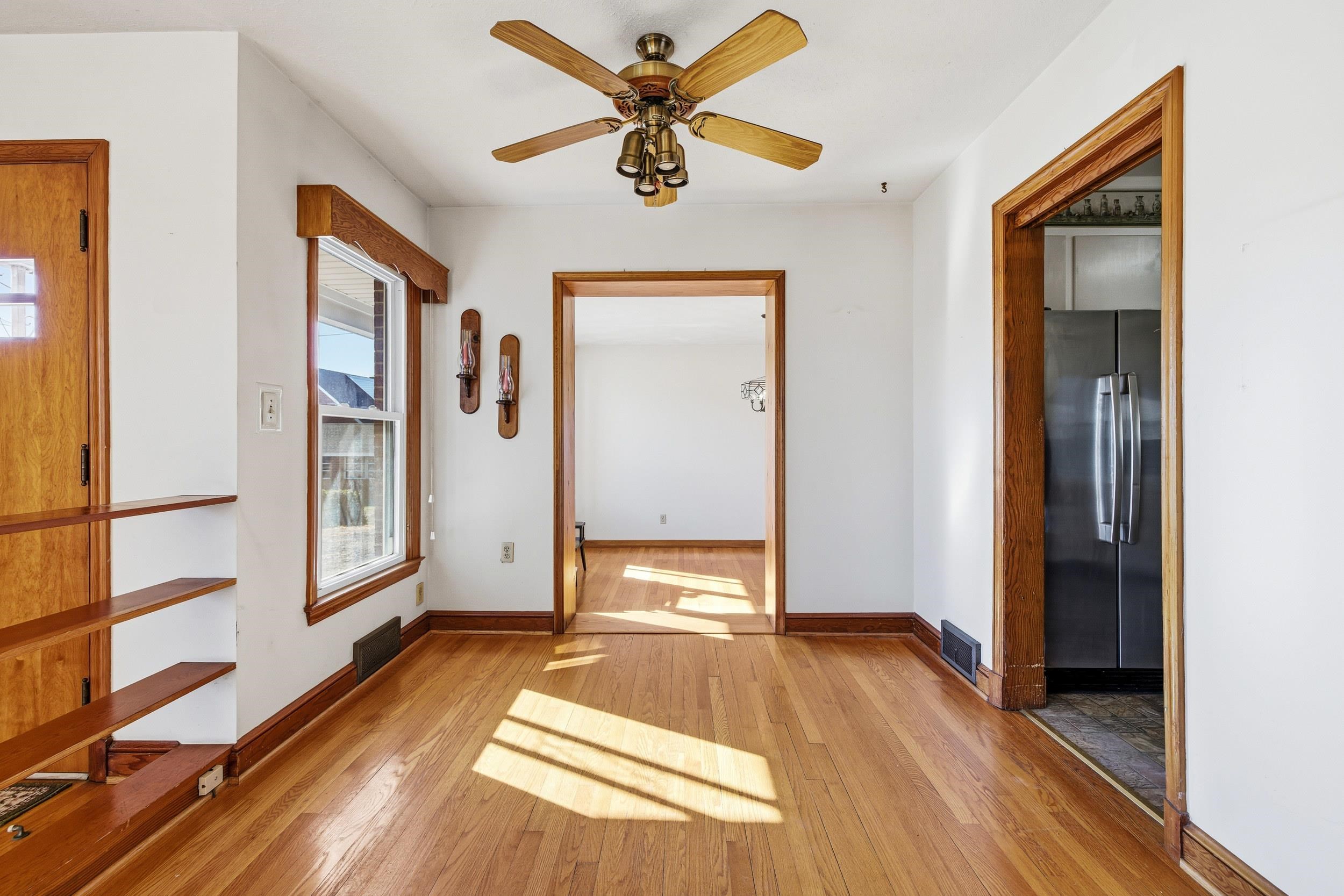 8241 NORTH VALLEY PIKE, HARRISONBURG, Virginia 22802, 3 Bedrooms Bedrooms, ,1 BathroomBathrooms,Residential,8241 NORTH VALLEY PIKE,671134 MLS # 671134 8241 NORTH VALLEY PIKE, HARRISONBURG, Virginia 22802, 3 Bedrooms Bedrooms, ,1 BathroomBathrooms,Residential,8241 NORTH VALLEY PIKE,671134 MLS # 671134