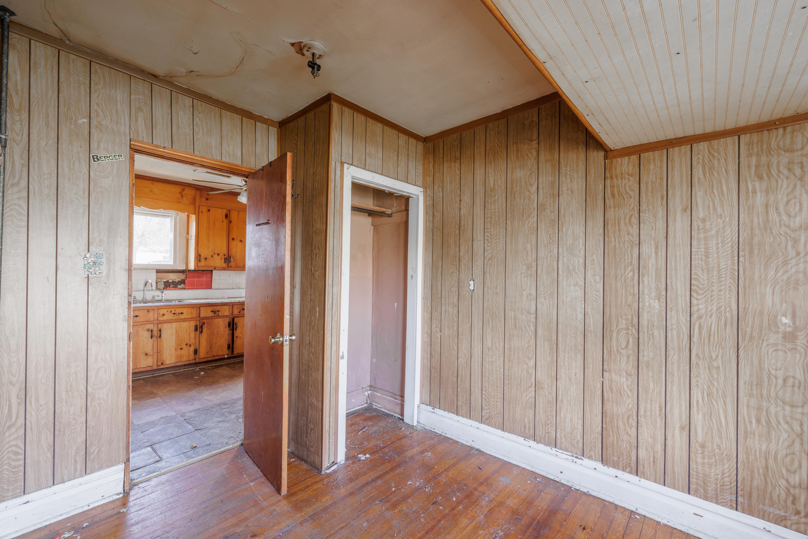 1950 JEFFERSON HWY, FISHERSVILLE, Virginia 22939, 3 Bedrooms Bedrooms, ,1 BathroomBathrooms,Residential,1950 JEFFERSON HWY,671138 MLS # 671138 1950 JEFFERSON HWY, FISHERSVILLE, Virginia 22939, 3 Bedrooms Bedrooms, ,1 BathroomBathrooms,Residential,1950 JEFFERSON HWY,671138 MLS # 671138