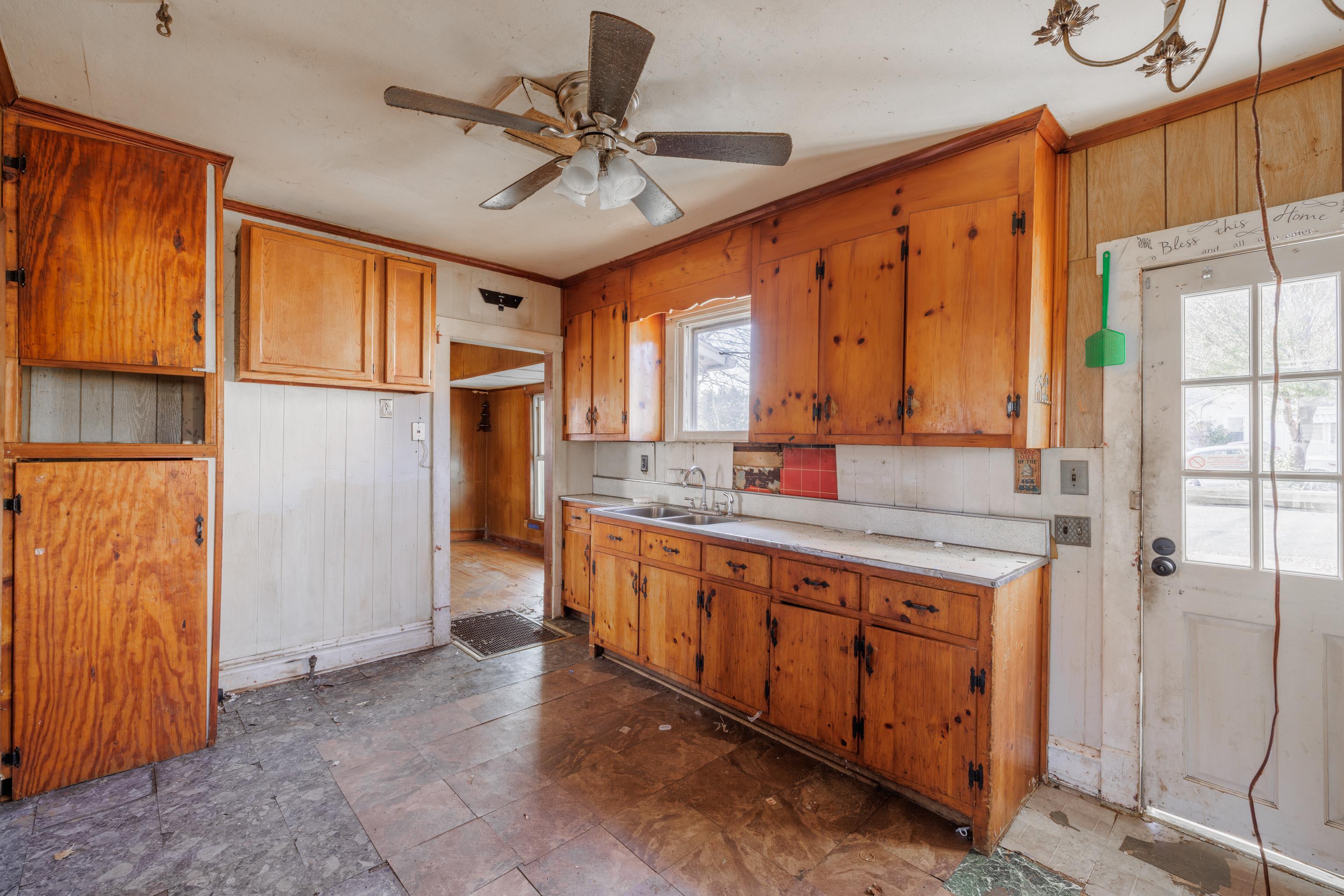 1950 JEFFERSON HWY, FISHERSVILLE, Virginia 22939, 3 Bedrooms Bedrooms, ,1 BathroomBathrooms,Residential,1950 JEFFERSON HWY,671138 MLS # 671138 1950 JEFFERSON HWY, FISHERSVILLE, Virginia 22939, 3 Bedrooms Bedrooms, ,1 BathroomBathrooms,Residential,1950 JEFFERSON HWY,671138 MLS # 671138