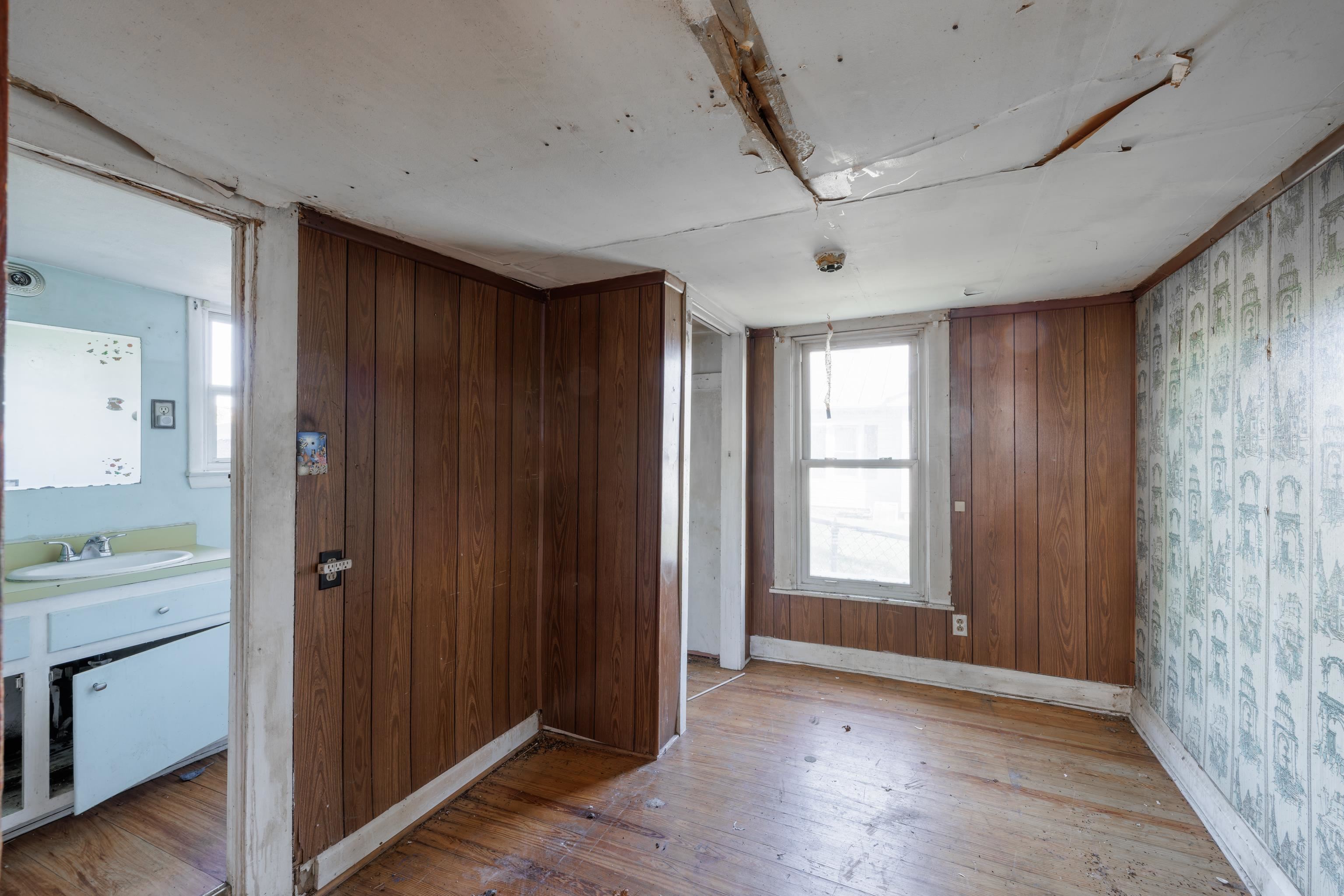 1950 JEFFERSON HWY, FISHERSVILLE, Virginia 22939, 3 Bedrooms Bedrooms, ,1 BathroomBathrooms,Residential,1950 JEFFERSON HWY,671138 MLS # 671138 1950 JEFFERSON HWY, FISHERSVILLE, Virginia 22939, 3 Bedrooms Bedrooms, ,1 BathroomBathrooms,Residential,1950 JEFFERSON HWY,671138 MLS # 671138