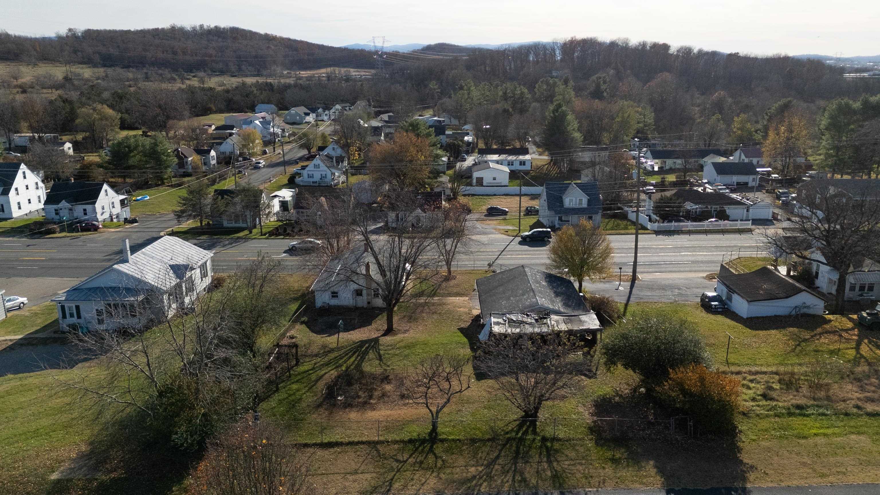 1950 JEFFERSON HWY, FISHERSVILLE, Virginia 22939, 3 Bedrooms Bedrooms, ,1 BathroomBathrooms,Residential,1950 JEFFERSON HWY,671138 MLS # 671138 1950 JEFFERSON HWY, FISHERSVILLE, Virginia 22939, 3 Bedrooms Bedrooms, ,1 BathroomBathrooms,Residential,1950 JEFFERSON HWY,671138 MLS # 671138