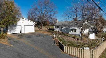 1950 JEFFERSON HWY, FISHERSVILLE, Virginia 22939, 3 Bedrooms Bedrooms, ,1 BathroomBathrooms,Residential,1950 JEFFERSON HWY,671138 MLS # 671138