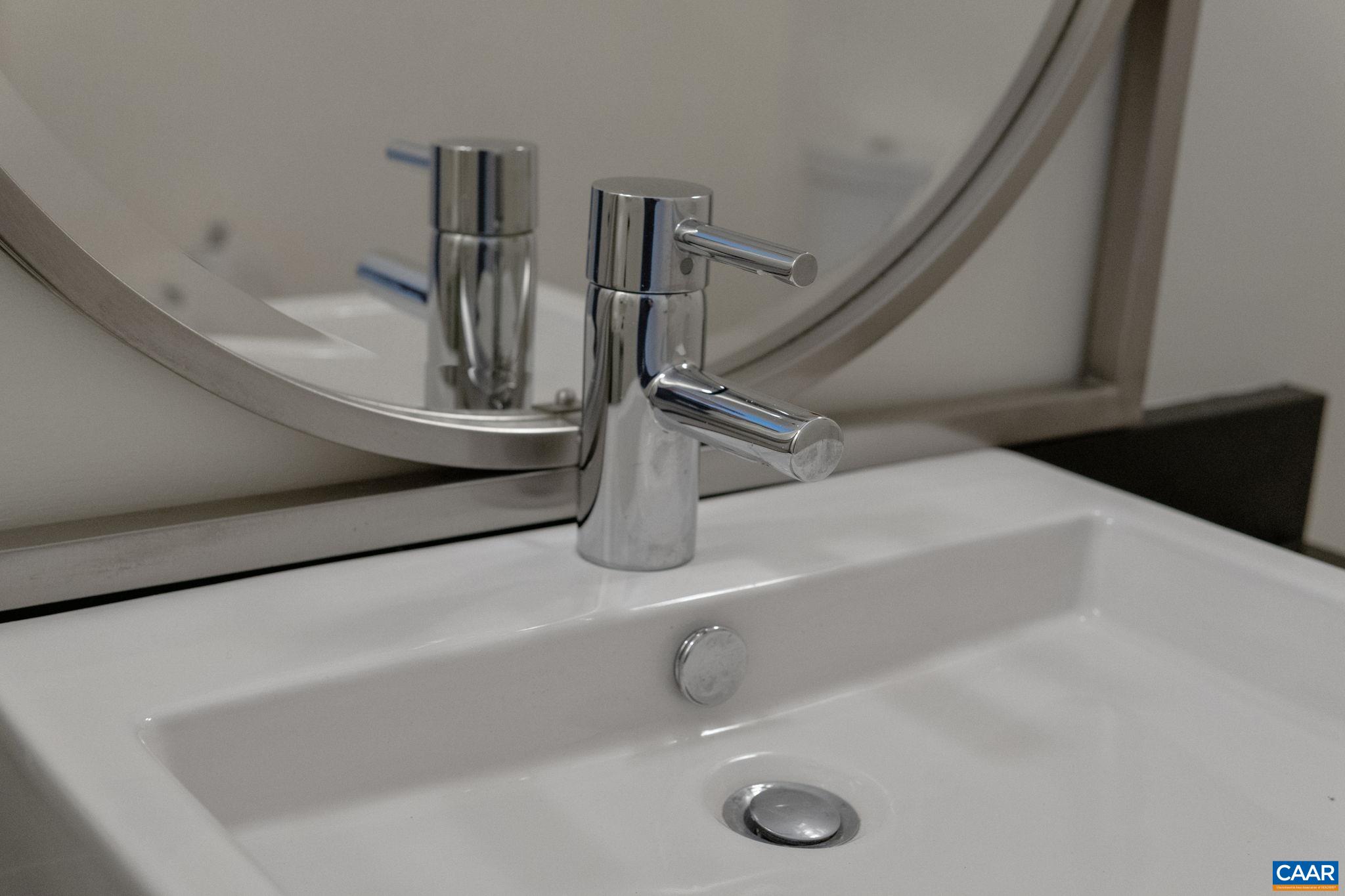 200 GARRETT ST, CHARLOTTESVILLE, Virginia 22902, 2 Bedrooms Bedrooms, ,2 BathroomsBathrooms,Residential,200 GARRETT ST,671139 MLS # 671139 200 GARRETT ST, CHARLOTTESVILLE, Virginia 22902, 2 Bedrooms Bedrooms, ,2 BathroomsBathrooms,Residential,200 GARRETT ST,671139 MLS # 671139