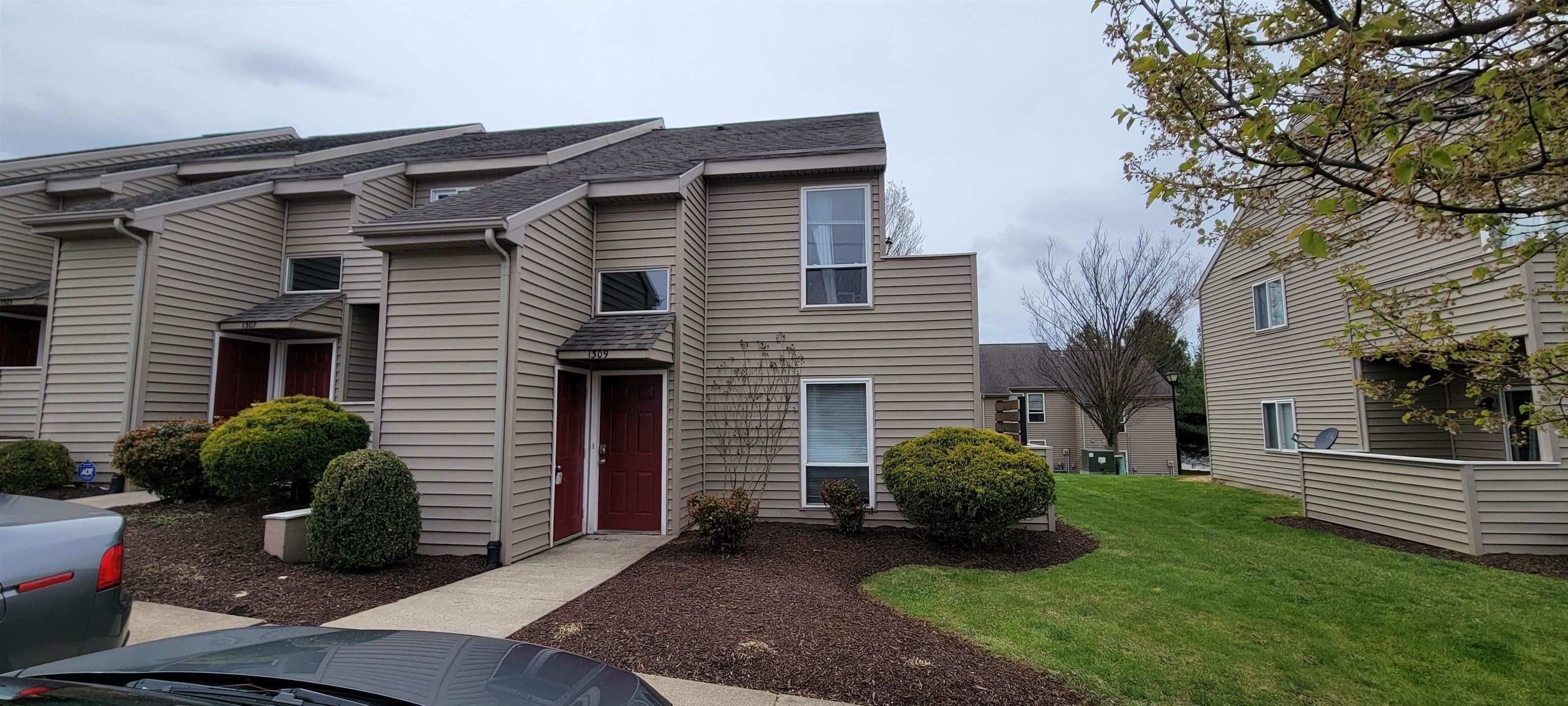 1309 BRADLEY DR, HARRISONBURG, Virginia 22801, 4 Bedrooms Bedrooms, ,2 BathroomsBathrooms,Residential,1309 BRADLEY DR,671143 MLS # 671143 1309 BRADLEY DR, HARRISONBURG, Virginia 22801, 4 Bedrooms Bedrooms, ,2 BathroomsBathrooms,Residential,1309 BRADLEY DR,671143 MLS # 671143