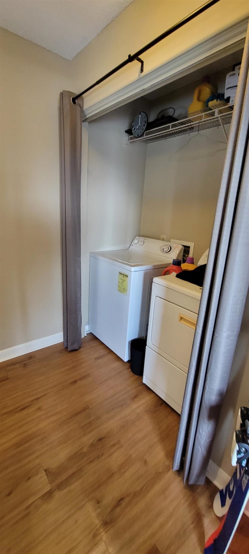 1309 BRADLEY DR, HARRISONBURG, Virginia 22801, 4 Bedrooms Bedrooms, ,2 BathroomsBathrooms,Residential,1309 BRADLEY DR,671143 MLS # 671143 1309 BRADLEY DR, HARRISONBURG, Virginia 22801, 4 Bedrooms Bedrooms, ,2 BathroomsBathrooms,Residential,1309 BRADLEY DR,671143 MLS # 671143