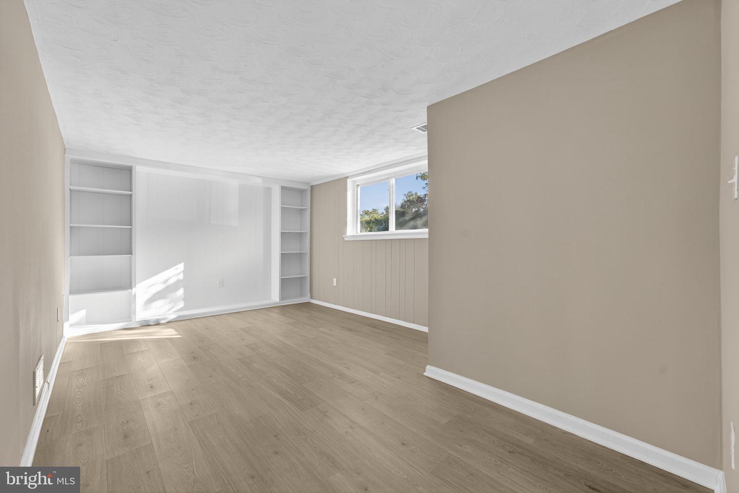 13002 KINGSWELL DRIVE, WOODBRIDGE, Virginia 22193, 4 Bedrooms Bedrooms, ,3 BathroomsBathrooms,Residential,For sale,13002 KINGSWELL DRIVE,VAPW2105144 MLS # VAPW2105144 13002 KINGSWELL DRIVE, WOODBRIDGE, Virginia 22193, 4 Bedrooms Bedrooms, ,3 BathroomsBathrooms,Residential,For sale,13002 KINGSWELL DRIVE,VAPW2105144 MLS # VAPW2105144