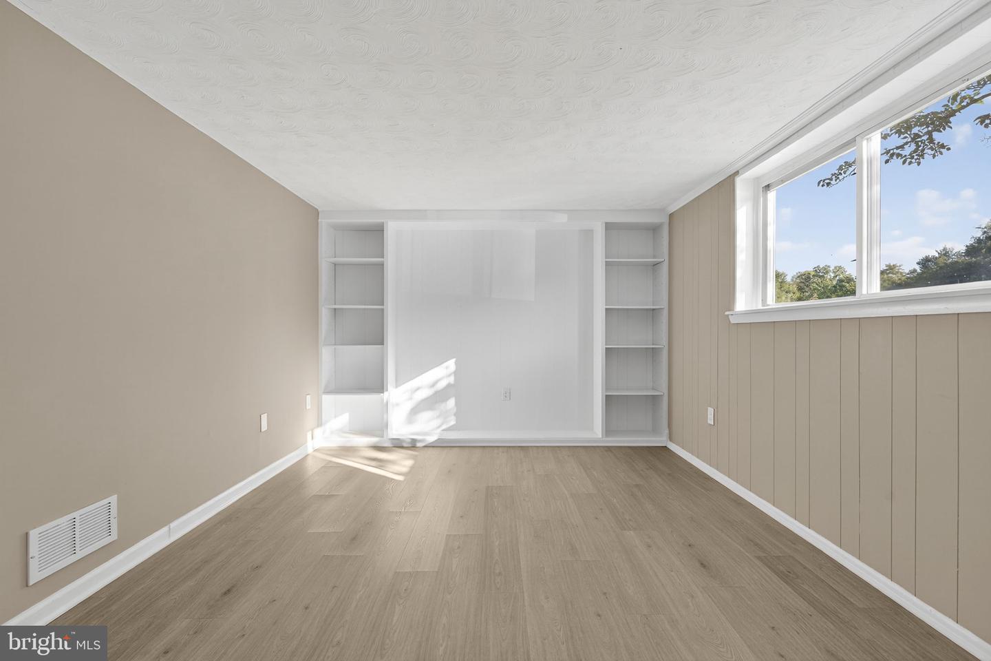 13002 KINGSWELL DRIVE, WOODBRIDGE, Virginia 22193, 4 Bedrooms Bedrooms, ,3 BathroomsBathrooms,Residential,For sale,13002 KINGSWELL DRIVE,VAPW2105144 MLS # VAPW2105144 13002 KINGSWELL DRIVE, WOODBRIDGE, Virginia 22193, 4 Bedrooms Bedrooms, ,3 BathroomsBathrooms,Residential,For sale,13002 KINGSWELL DRIVE,VAPW2105144 MLS # VAPW2105144