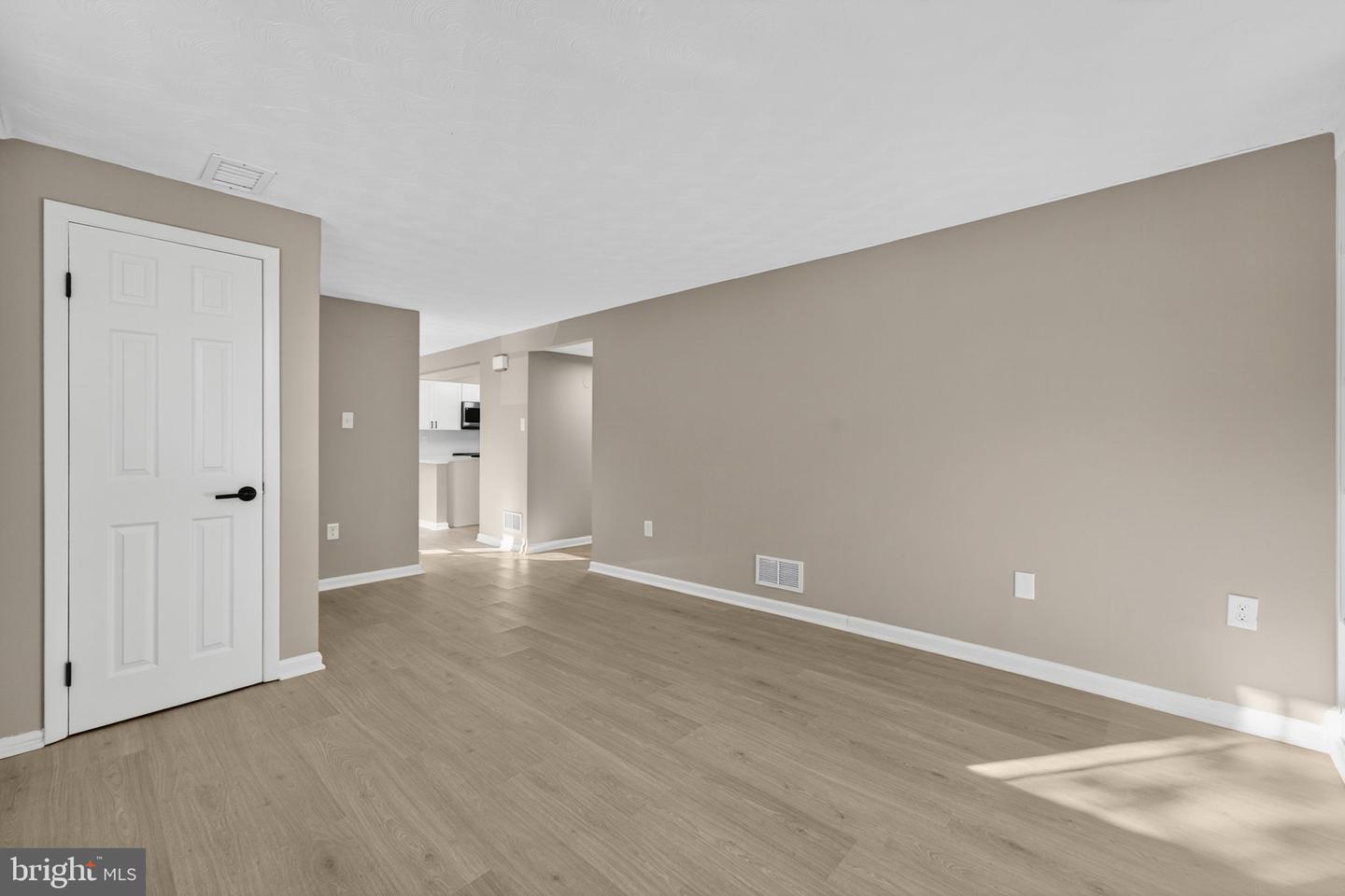 13002 KINGSWELL DRIVE, WOODBRIDGE, Virginia 22193, 4 Bedrooms Bedrooms, ,3 BathroomsBathrooms,Residential,For sale,13002 KINGSWELL DRIVE,VAPW2105144 MLS # VAPW2105144 13002 KINGSWELL DRIVE, WOODBRIDGE, Virginia 22193, 4 Bedrooms Bedrooms, ,3 BathroomsBathrooms,Residential,For sale,13002 KINGSWELL DRIVE,VAPW2105144 MLS # VAPW2105144