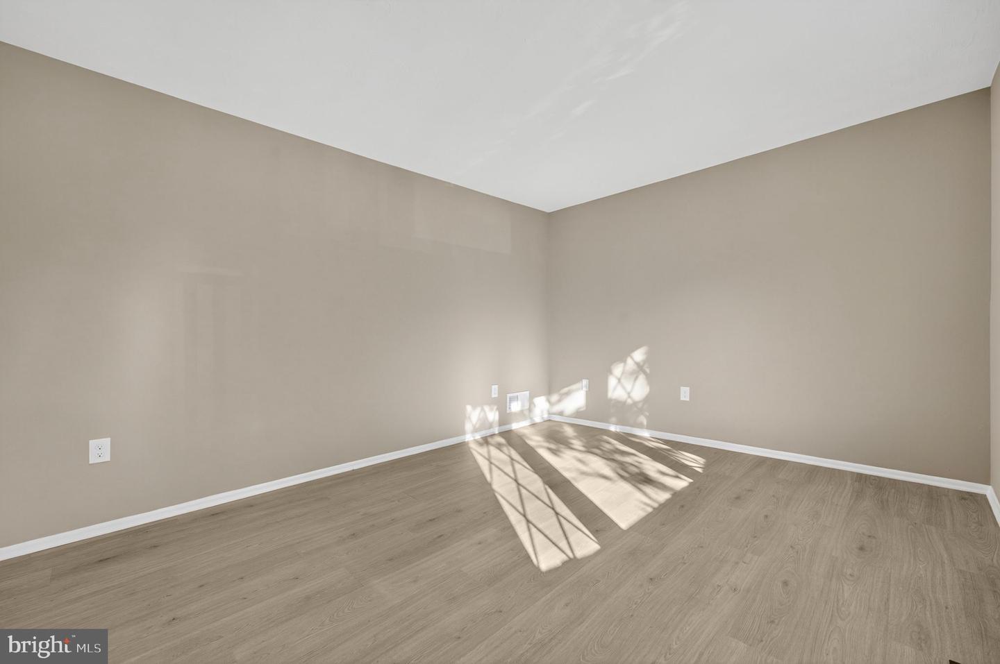 13002 KINGSWELL DRIVE, WOODBRIDGE, Virginia 22193, 4 Bedrooms Bedrooms, ,3 BathroomsBathrooms,Residential,For sale,13002 KINGSWELL DRIVE,VAPW2105144 MLS # VAPW2105144 13002 KINGSWELL DRIVE, WOODBRIDGE, Virginia 22193, 4 Bedrooms Bedrooms, ,3 BathroomsBathrooms,Residential,For sale,13002 KINGSWELL DRIVE,VAPW2105144 MLS # VAPW2105144