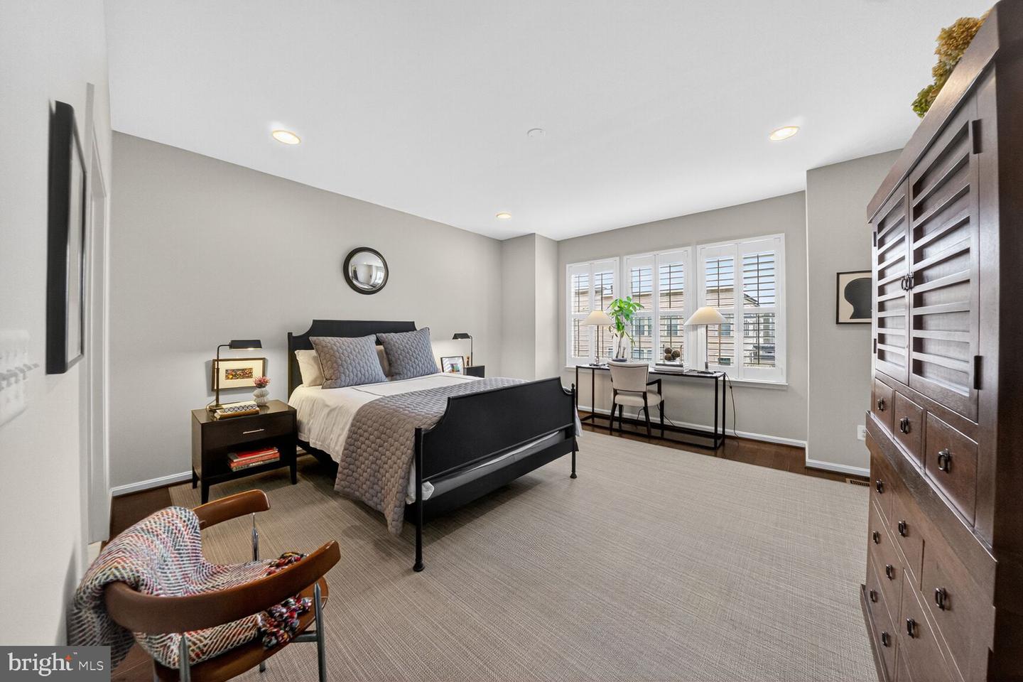 22796 BREEZY HOLLOW DR, BRAMBLETON, Virginia 20148, 3 Bedrooms Bedrooms, ,3 BathroomsBathrooms,Residential,For sale,22796 BREEZY HOLLOW DR,VALO2108184 MLS # VALO2108184 22796 BREEZY HOLLOW DR, BRAMBLETON, Virginia 20148, 3 Bedrooms Bedrooms, ,3 BathroomsBathrooms,Residential,For sale,22796 BREEZY HOLLOW DR,VALO2108184 MLS # VALO2108184