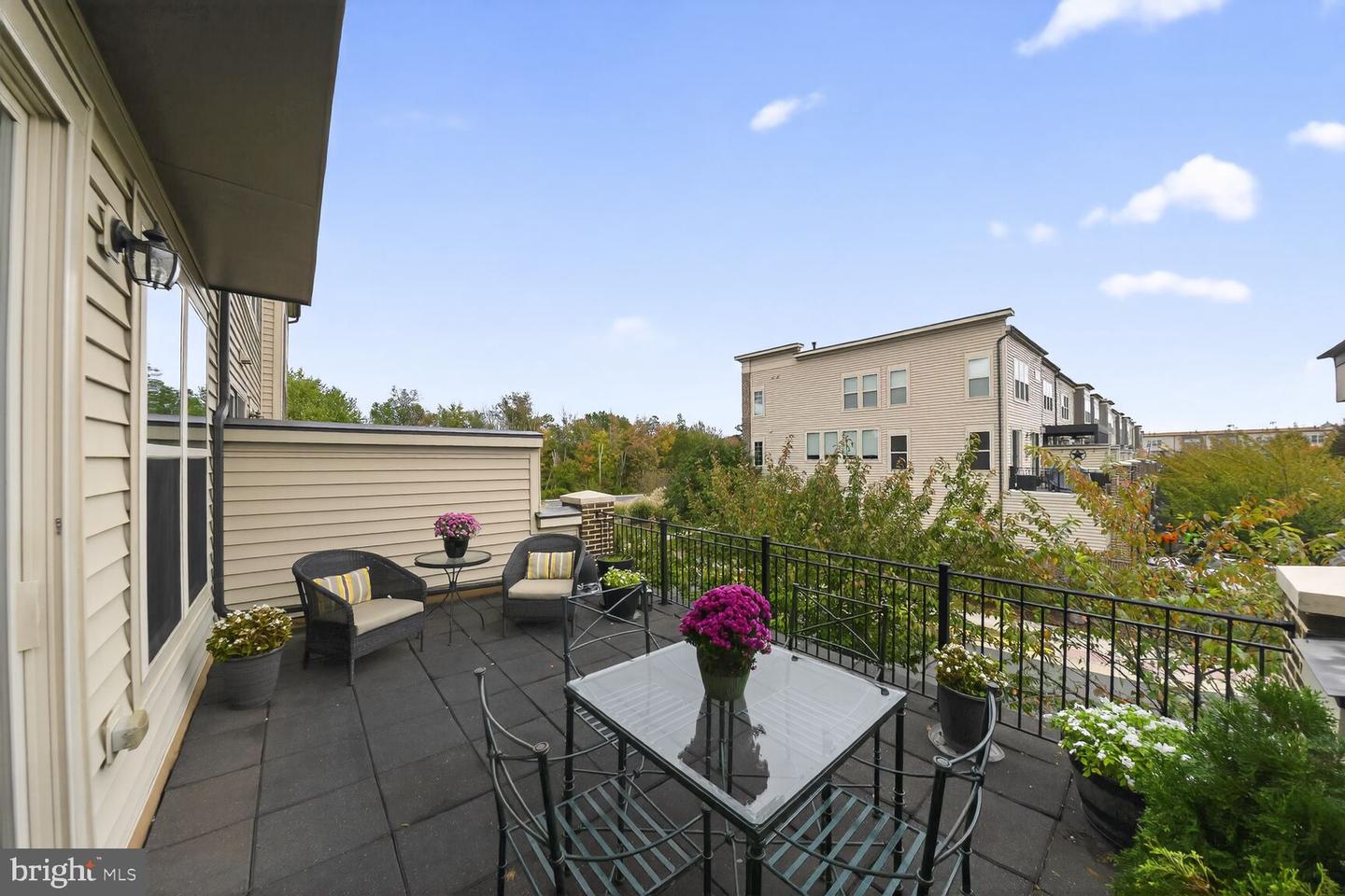 22796 BREEZY HOLLOW DR, BRAMBLETON, Virginia 20148, 3 Bedrooms Bedrooms, ,3 BathroomsBathrooms,Residential,For sale,22796 BREEZY HOLLOW DR,VALO2108184 MLS # VALO2108184 22796 BREEZY HOLLOW DR, BRAMBLETON, Virginia 20148, 3 Bedrooms Bedrooms, ,3 BathroomsBathrooms,Residential,For sale,22796 BREEZY HOLLOW DR,VALO2108184 MLS # VALO2108184