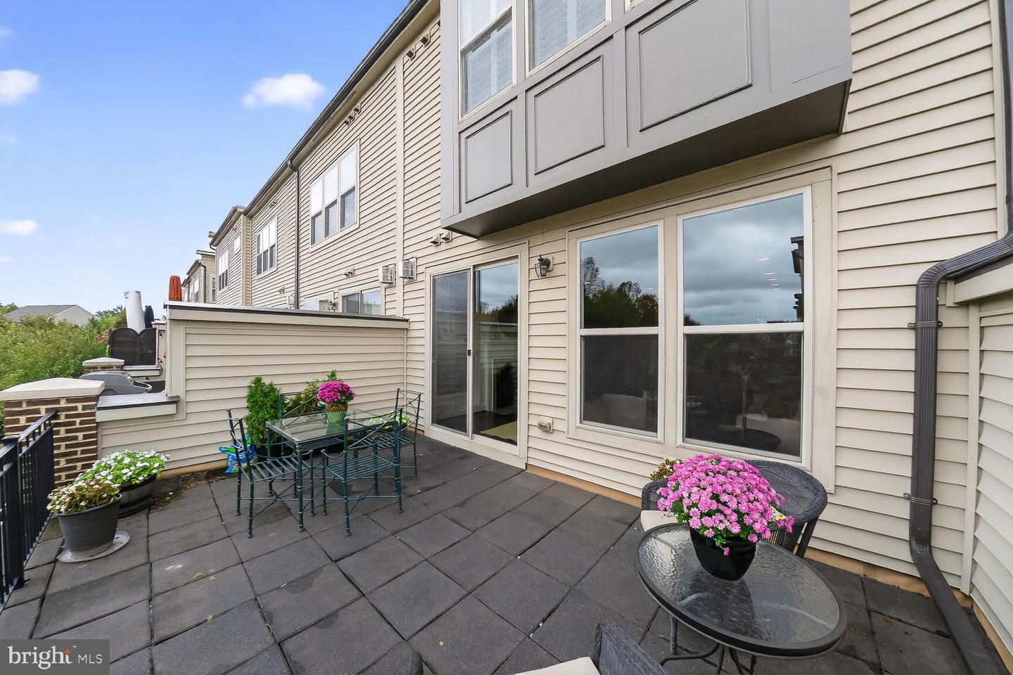 22796 BREEZY HOLLOW DR, BRAMBLETON, Virginia 20148, 3 Bedrooms Bedrooms, ,3 BathroomsBathrooms,Residential,For sale,22796 BREEZY HOLLOW DR,VALO2108184 MLS # VALO2108184 22796 BREEZY HOLLOW DR, BRAMBLETON, Virginia 20148, 3 Bedrooms Bedrooms, ,3 BathroomsBathrooms,Residential,For sale,22796 BREEZY HOLLOW DR,VALO2108184 MLS # VALO2108184