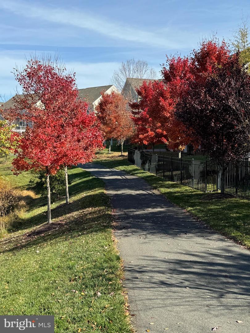 22796 BREEZY HOLLOW DR, BRAMBLETON, Virginia 20148, 3 Bedrooms Bedrooms, ,3 BathroomsBathrooms,Residential,For sale,22796 BREEZY HOLLOW DR,VALO2108184 MLS # VALO2108184 22796 BREEZY HOLLOW DR, BRAMBLETON, Virginia 20148, 3 Bedrooms Bedrooms, ,3 BathroomsBathrooms,Residential,For sale,22796 BREEZY HOLLOW DR,VALO2108184 MLS # VALO2108184