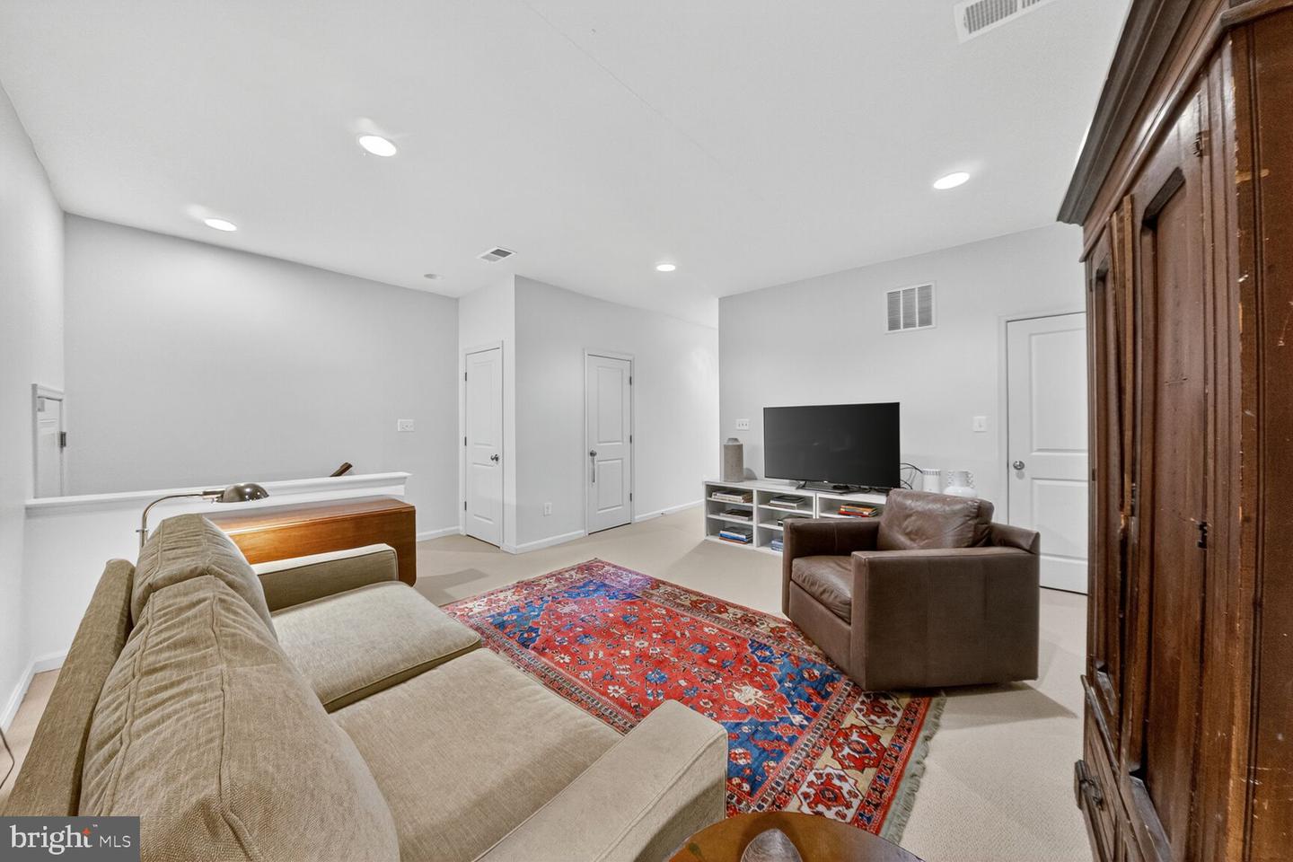 22796 BREEZY HOLLOW DR, BRAMBLETON, Virginia 20148, 3 Bedrooms Bedrooms, ,3 BathroomsBathrooms,Residential,For sale,22796 BREEZY HOLLOW DR,VALO2108184 MLS # VALO2108184 22796 BREEZY HOLLOW DR, BRAMBLETON, Virginia 20148, 3 Bedrooms Bedrooms, ,3 BathroomsBathrooms,Residential,For sale,22796 BREEZY HOLLOW DR,VALO2108184 MLS # VALO2108184