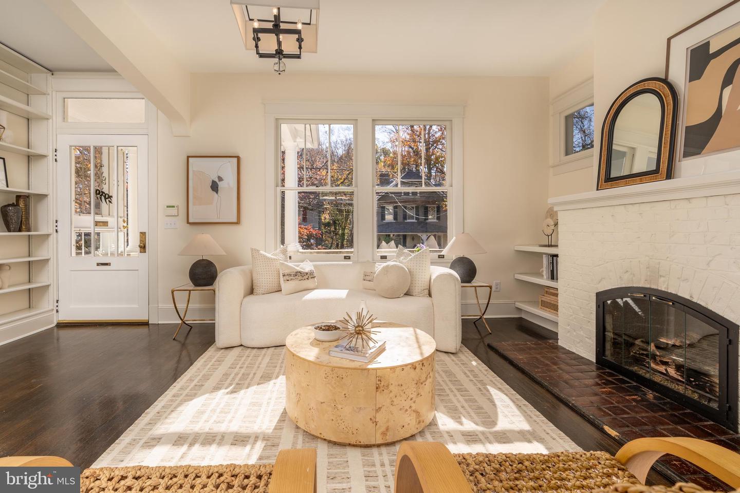 2939 MACOMB ST NW, WASHINGTON, District Of Columbia 20008, 3 Bedrooms Bedrooms, ,2 BathroomsBathrooms,Residential,For sale,2939 MACOMB ST NW,DCDC2226098 MLS # DCDC2226098 2939 MACOMB ST NW, WASHINGTON, District Of Columbia 20008, 3 Bedrooms Bedrooms, ,2 BathroomsBathrooms,Residential,For sale,2939 MACOMB ST NW,DCDC2226098 MLS # DCDC2226098