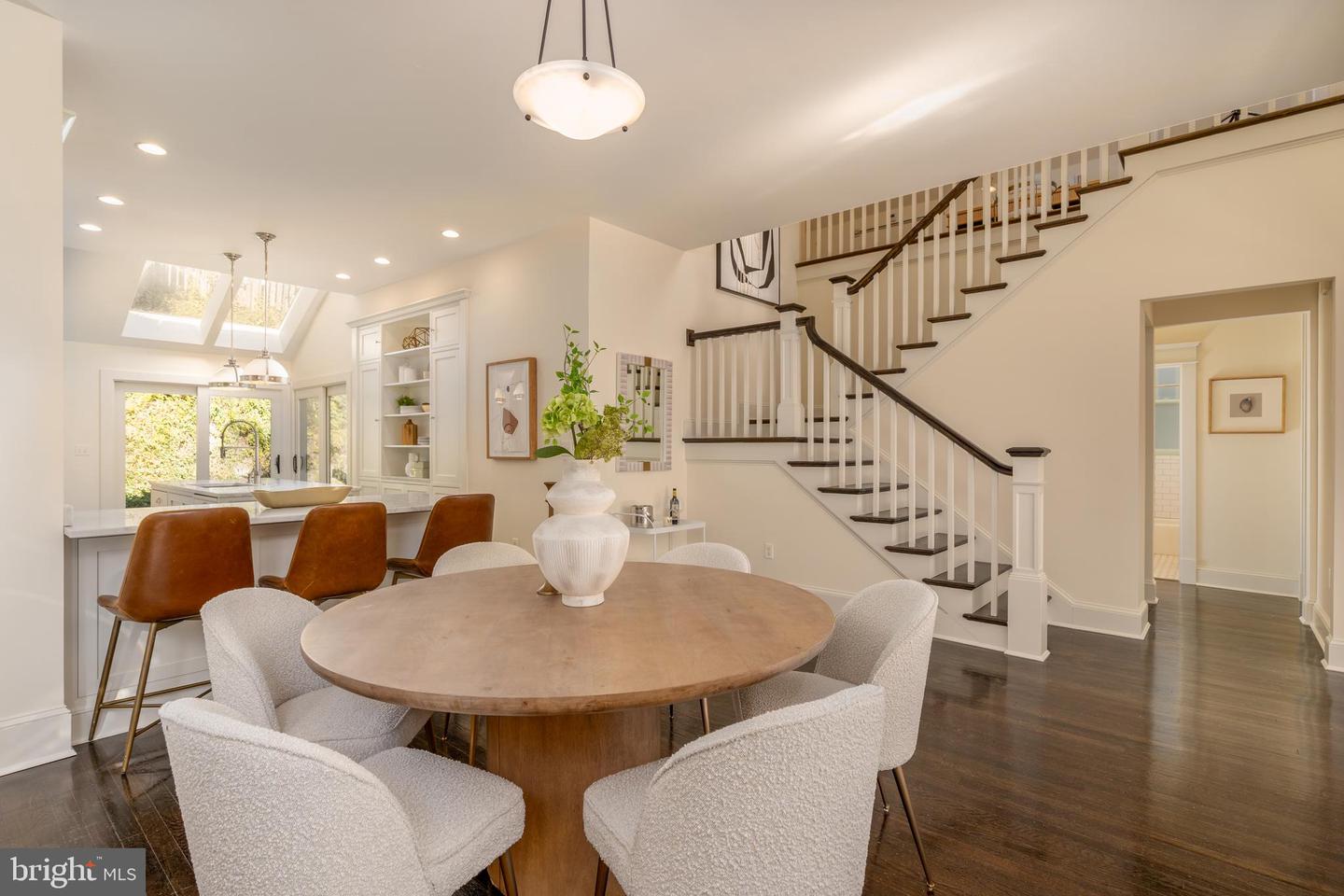 2939 MACOMB ST NW, WASHINGTON, District Of Columbia 20008, 3 Bedrooms Bedrooms, ,2 BathroomsBathrooms,Residential,For sale,2939 MACOMB ST NW,DCDC2226098 MLS # DCDC2226098 2939 MACOMB ST NW, WASHINGTON, District Of Columbia 20008, 3 Bedrooms Bedrooms, ,2 BathroomsBathrooms,Residential,For sale,2939 MACOMB ST NW,DCDC2226098 MLS # DCDC2226098