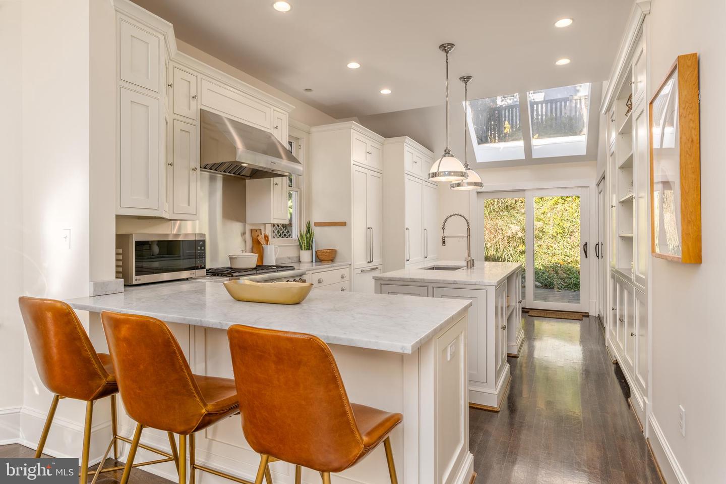 2939 MACOMB ST NW, WASHINGTON, District Of Columbia 20008, 3 Bedrooms Bedrooms, ,2 BathroomsBathrooms,Residential,For sale,2939 MACOMB ST NW,DCDC2226098 MLS # DCDC2226098 2939 MACOMB ST NW, WASHINGTON, District Of Columbia 20008, 3 Bedrooms Bedrooms, ,2 BathroomsBathrooms,Residential,For sale,2939 MACOMB ST NW,DCDC2226098 MLS # DCDC2226098