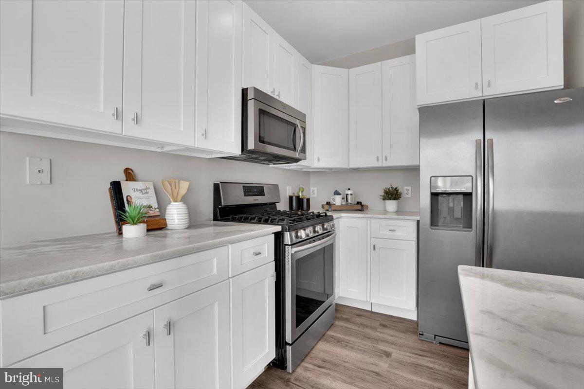 11821 LIMOUX PL, WOODBRIDGE, Virginia 22192, 3 Bedrooms Bedrooms, ,2 BathroomsBathrooms,Residential,For sale,11821 LIMOUX PL,VAPW2105672 MLS # VAPW2105672 11821 LIMOUX PL, WOODBRIDGE, Virginia 22192, 3 Bedrooms Bedrooms, ,2 BathroomsBathrooms,Residential,For sale,11821 LIMOUX PL,VAPW2105672 MLS # VAPW2105672