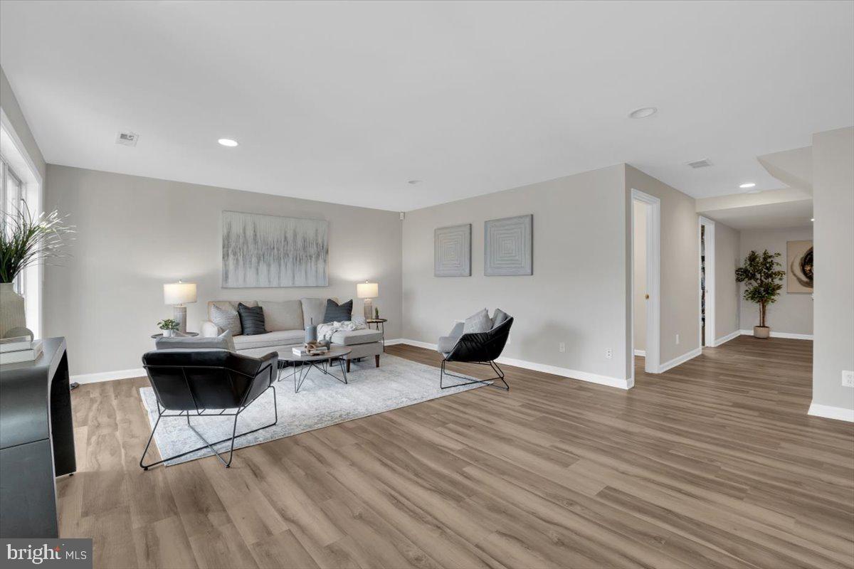 11821 LIMOUX PL, WOODBRIDGE, Virginia 22192, 3 Bedrooms Bedrooms, ,2 BathroomsBathrooms,Residential,For sale,11821 LIMOUX PL,VAPW2105672 MLS # VAPW2105672 11821 LIMOUX PL, WOODBRIDGE, Virginia 22192, 3 Bedrooms Bedrooms, ,2 BathroomsBathrooms,Residential,For sale,11821 LIMOUX PL,VAPW2105672 MLS # VAPW2105672