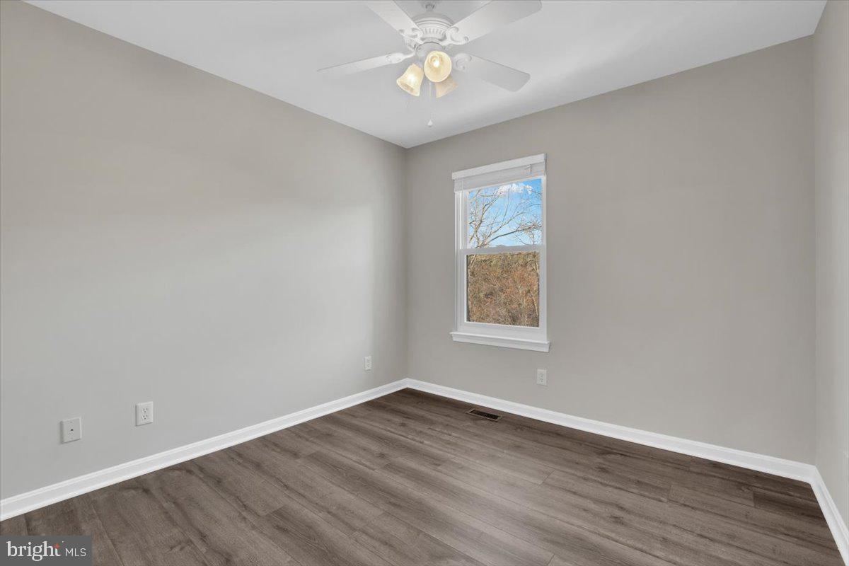 11821 LIMOUX PL, WOODBRIDGE, Virginia 22192, 3 Bedrooms Bedrooms, ,2 BathroomsBathrooms,Residential,For sale,11821 LIMOUX PL,VAPW2105672 MLS # VAPW2105672 11821 LIMOUX PL, WOODBRIDGE, Virginia 22192, 3 Bedrooms Bedrooms, ,2 BathroomsBathrooms,Residential,For sale,11821 LIMOUX PL,VAPW2105672 MLS # VAPW2105672