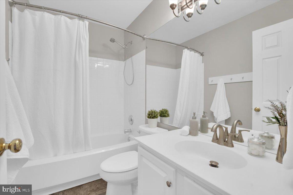 11821 LIMOUX PL, WOODBRIDGE, Virginia 22192, 3 Bedrooms Bedrooms, ,2 BathroomsBathrooms,Residential,For sale,11821 LIMOUX PL,VAPW2105672 MLS # VAPW2105672 11821 LIMOUX PL, WOODBRIDGE, Virginia 22192, 3 Bedrooms Bedrooms, ,2 BathroomsBathrooms,Residential,For sale,11821 LIMOUX PL,VAPW2105672 MLS # VAPW2105672