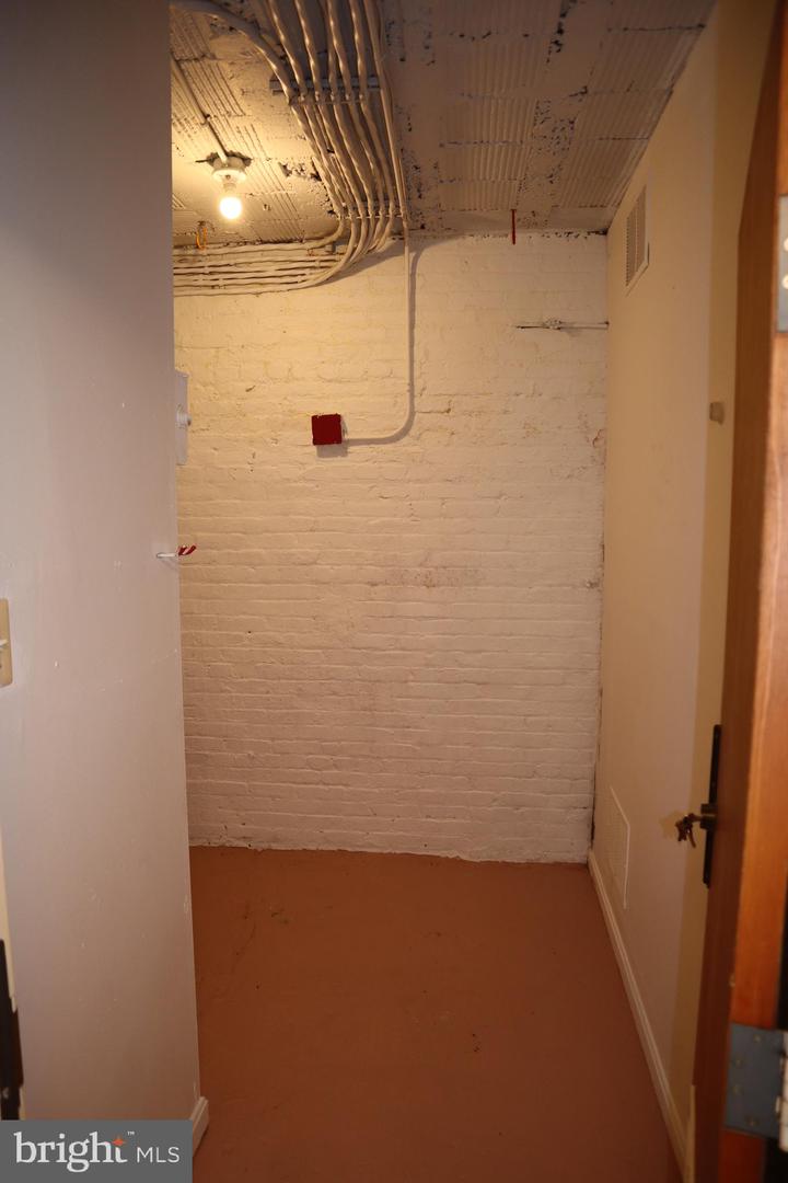 1835 NW 16TH ST NW #1, WASHINGTON, District Of Columbia 20009, 1 Bedroom Bedrooms, ,1 BathroomBathrooms,Residential,For sale,1835 NW 16TH ST NW #1,DCDC2226624 MLS # DCDC2226624 1835 NW 16TH ST NW #1, WASHINGTON, District Of Columbia 20009, 1 Bedroom Bedrooms, ,1 BathroomBathrooms,Residential,For sale,1835 NW 16TH ST NW #1,DCDC2226624 MLS # DCDC2226624