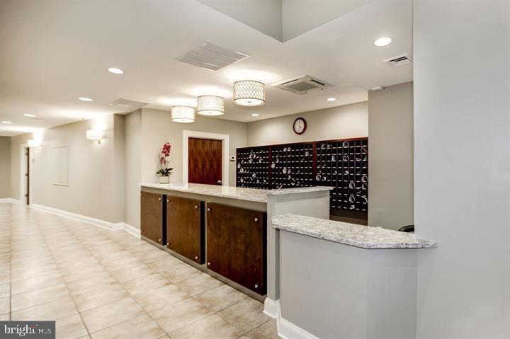 5500 HOLMES RUN PKWY #318, ALEXANDRIA, Virginia 22304, 1 Bedroom Bedrooms, ,1 BathroomBathrooms,Residential,For sale,5500 HOLMES RUN PKWY #318,VAAX2050758 MLS # VAAX2050758 5500 HOLMES RUN PKWY #318, ALEXANDRIA, Virginia 22304, 1 Bedroom Bedrooms, ,1 BathroomBathrooms,Residential,For sale,5500 HOLMES RUN PKWY #318,VAAX2050758 MLS # VAAX2050758