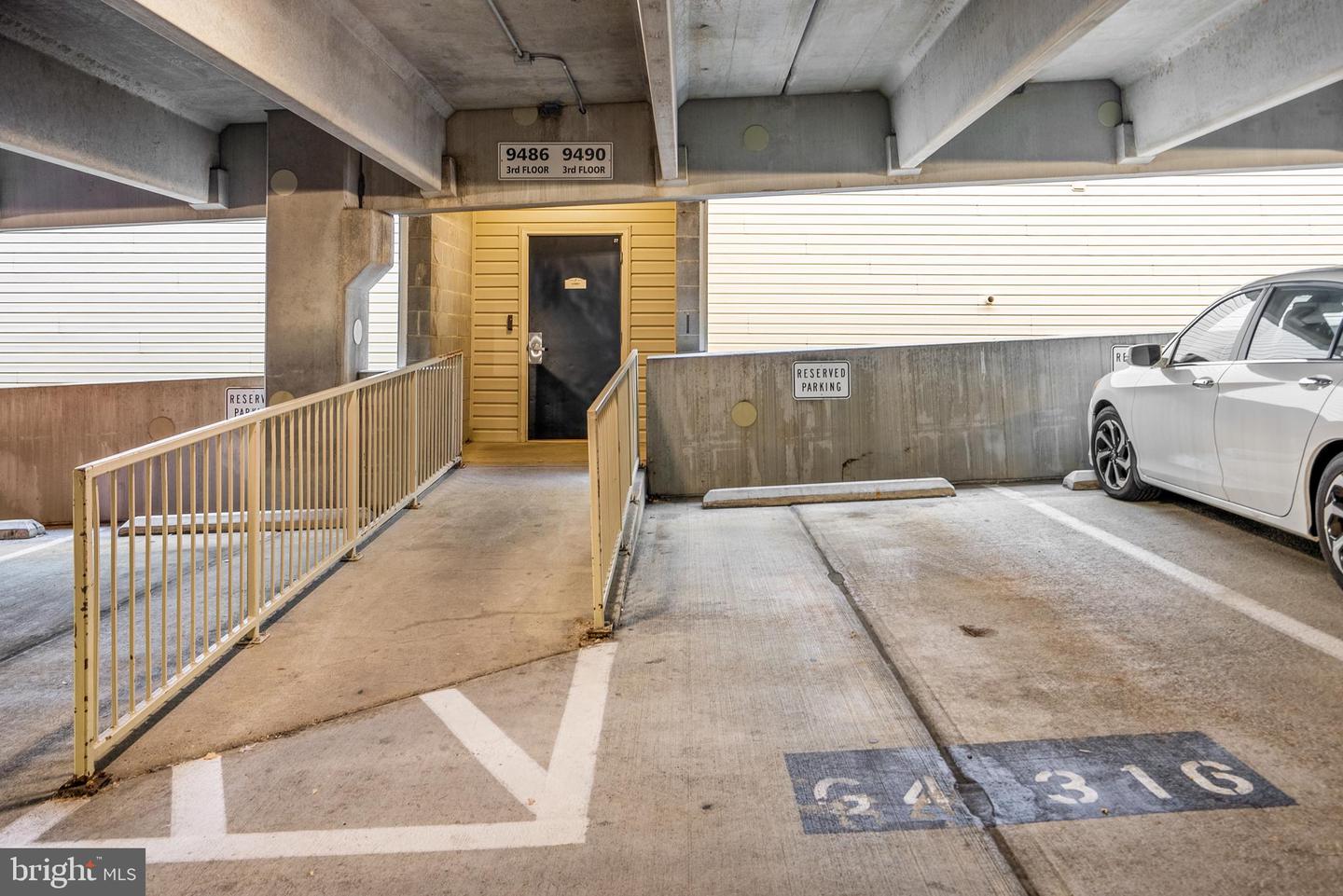 9490 VIRGINIA CENTER BLVD #340, VIENNA, Virginia 22181, 2 Bedrooms Bedrooms, ,2 BathroomsBathrooms,Residential,For sale,9490 VIRGINIA CENTER BLVD #340,VAFX2275662 MLS # VAFX2275662 9490 VIRGINIA CENTER BLVD #340, VIENNA, Virginia 22181, 2 Bedrooms Bedrooms, ,2 BathroomsBathrooms,Residential,For sale,9490 VIRGINIA CENTER BLVD #340,VAFX2275662 MLS # VAFX2275662