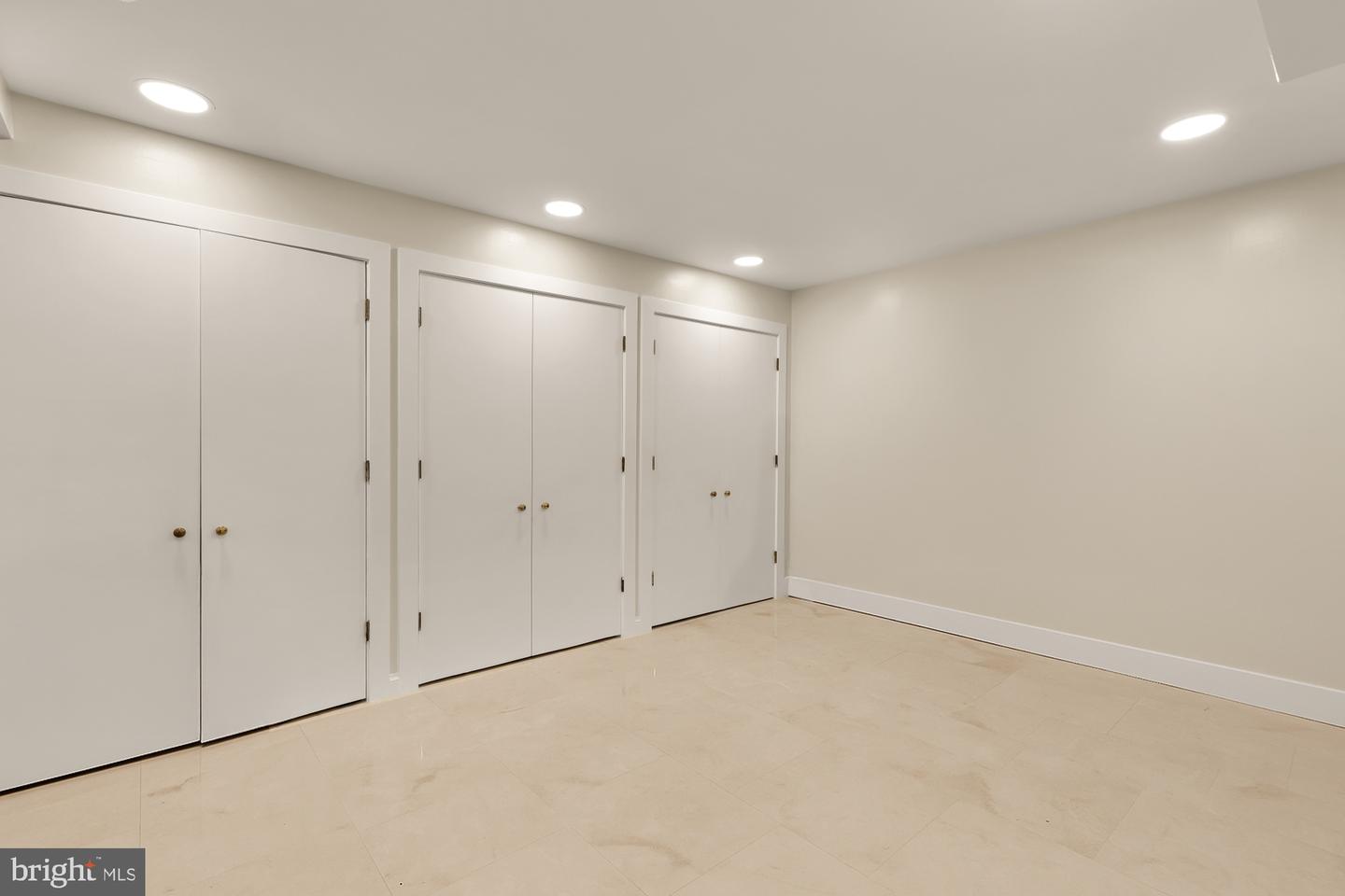 2137 R ST NW, WASHINGTON, District Of Columbia 20008, 5 Bedrooms Bedrooms, ,4 BathroomsBathrooms,Residential,For sale,2137 R ST NW,DCDC2229038 MLS # DCDC2229038 2137 R ST NW, WASHINGTON, District Of Columbia 20008, 5 Bedrooms Bedrooms, ,4 BathroomsBathrooms,Residential,For sale,2137 R ST NW,DCDC2229038 MLS # DCDC2229038