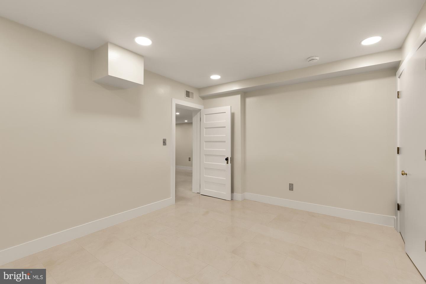 2137 R ST NW, WASHINGTON, District Of Columbia 20008, 5 Bedrooms Bedrooms, ,4 BathroomsBathrooms,Residential,For sale,2137 R ST NW,DCDC2229038 MLS # DCDC2229038 2137 R ST NW, WASHINGTON, District Of Columbia 20008, 5 Bedrooms Bedrooms, ,4 BathroomsBathrooms,Residential,For sale,2137 R ST NW,DCDC2229038 MLS # DCDC2229038