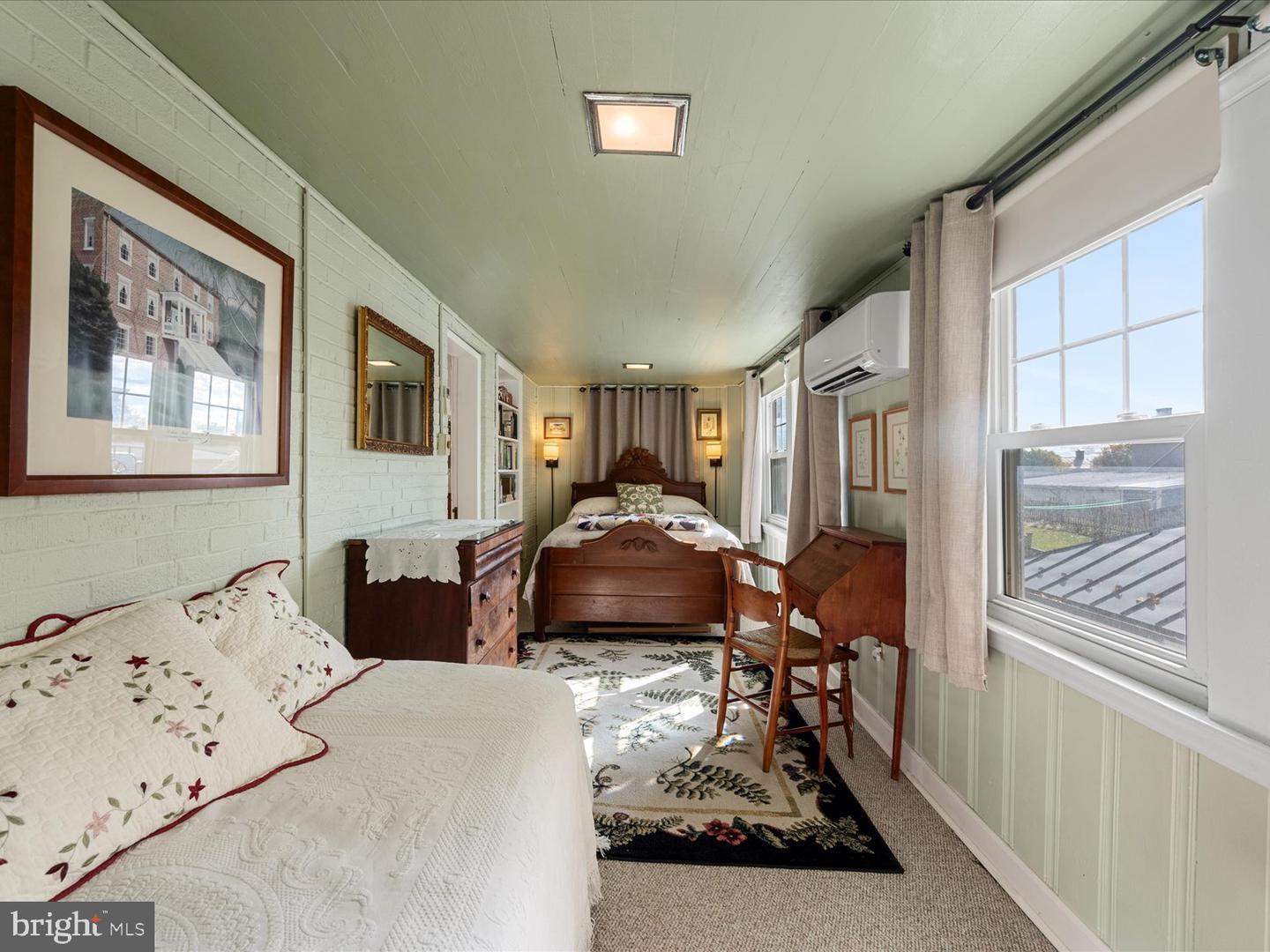 17 E LEICESTER ST, WINCHESTER, Virginia 22601, 4 Bedrooms Bedrooms, ,2 BathroomsBathrooms,Residential,For sale,17 E LEICESTER ST,VAWI2009350 MLS # VAWI2009350 17 E LEICESTER ST, WINCHESTER, Virginia 22601, 4 Bedrooms Bedrooms, ,2 BathroomsBathrooms,Residential,For sale,17 E LEICESTER ST,VAWI2009350 MLS # VAWI2009350