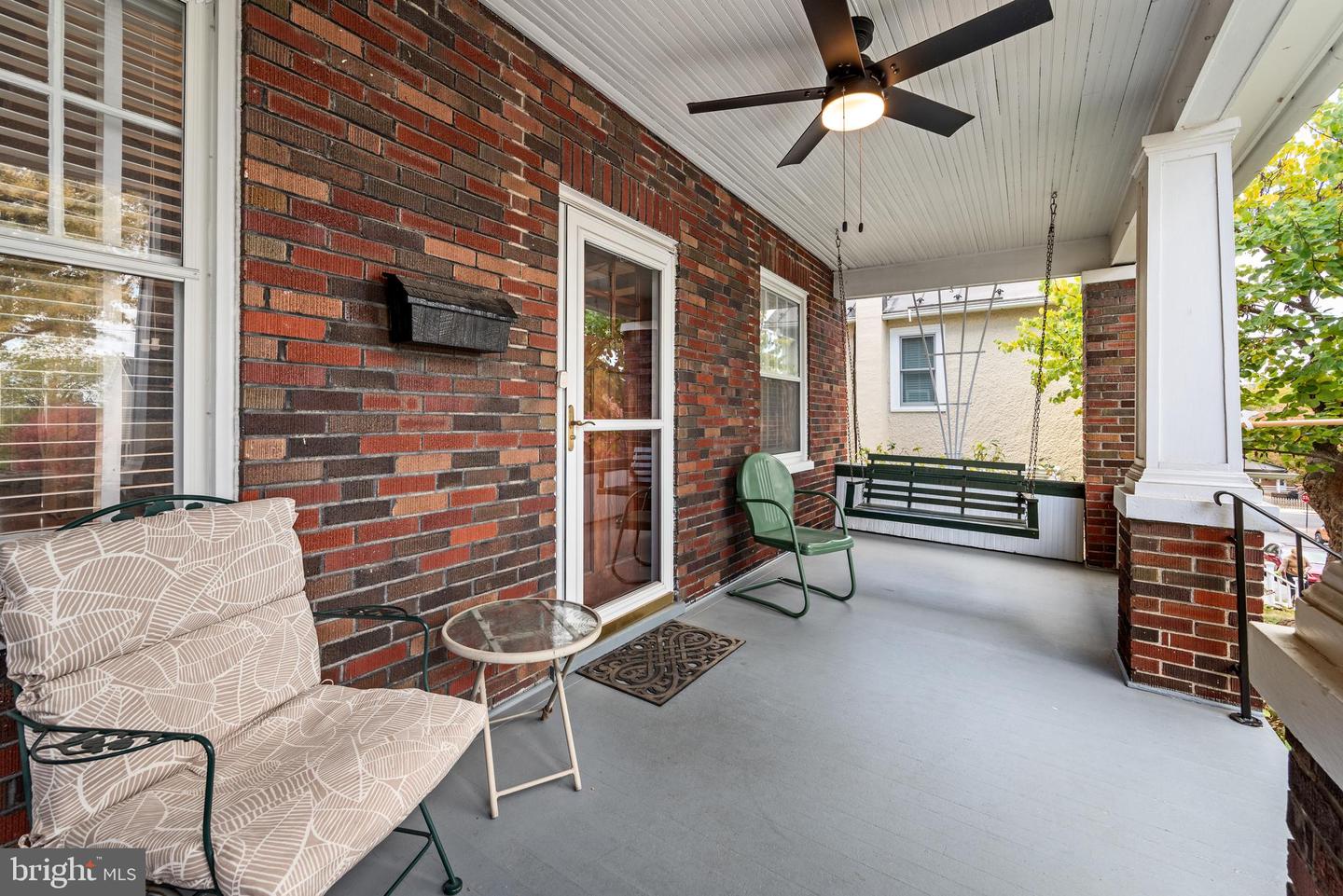 17 E LEICESTER ST, WINCHESTER, Virginia 22601, 4 Bedrooms Bedrooms, ,2 BathroomsBathrooms,Residential,For sale,17 E LEICESTER ST,VAWI2009350 MLS # VAWI2009350 17 E LEICESTER ST, WINCHESTER, Virginia 22601, 4 Bedrooms Bedrooms, ,2 BathroomsBathrooms,Residential,For sale,17 E LEICESTER ST,VAWI2009350 MLS # VAWI2009350