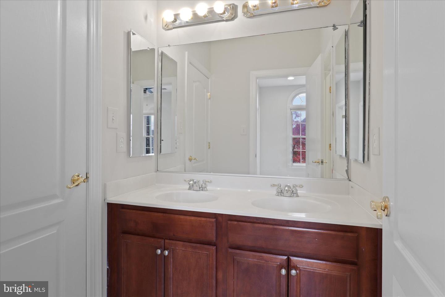 18771 THOMAS LEE WAY, LEESBURG, Virginia 20176, 6 Bedrooms Bedrooms, ,6 BathroomsBathrooms,Residential,For sale,18771 THOMAS LEE WAY,VALO2109724 MLS # VALO2109724 18771 THOMAS LEE WAY, LEESBURG, Virginia 20176, 6 Bedrooms Bedrooms, ,6 BathroomsBathrooms,Residential,For sale,18771 THOMAS LEE WAY,VALO2109724 MLS # VALO2109724