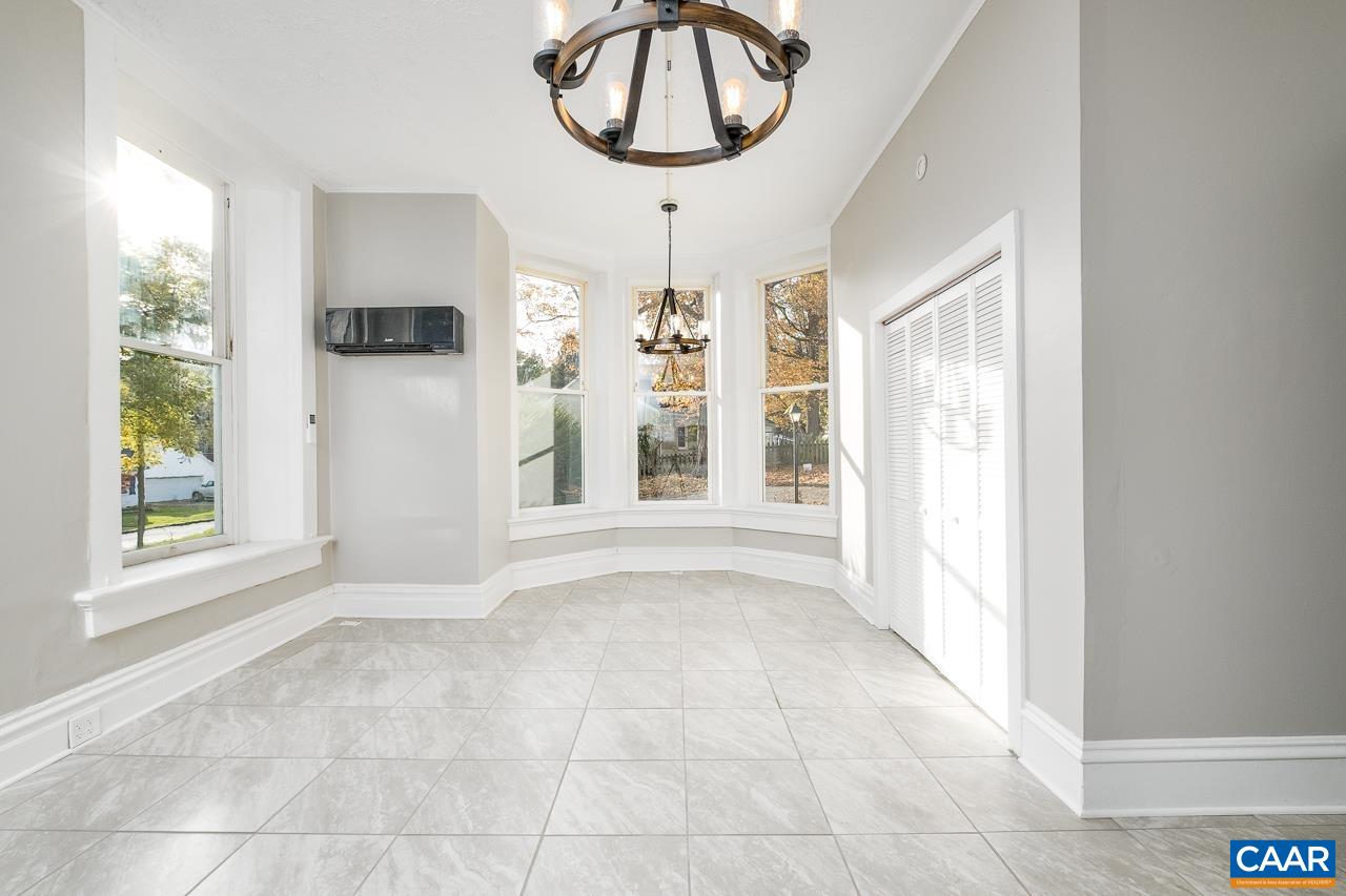 811 WESTOVER DR, STAUNTON, Virginia 24401, ,Residential,811 WESTOVER DR,671149 MLS # 671149 811 WESTOVER DR, STAUNTON, Virginia 24401, ,Residential,811 WESTOVER DR,671149 MLS # 671149