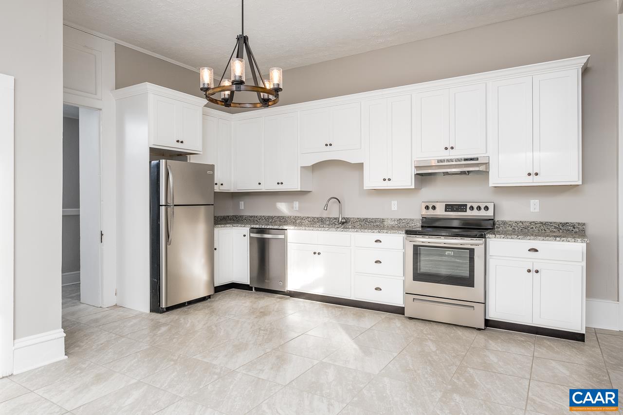 811 WESTOVER DR, STAUNTON, Virginia 24401, ,Residential,811 WESTOVER DR,671149 MLS # 671149 811 WESTOVER DR, STAUNTON, Virginia 24401, ,Residential,811 WESTOVER DR,671149 MLS # 671149