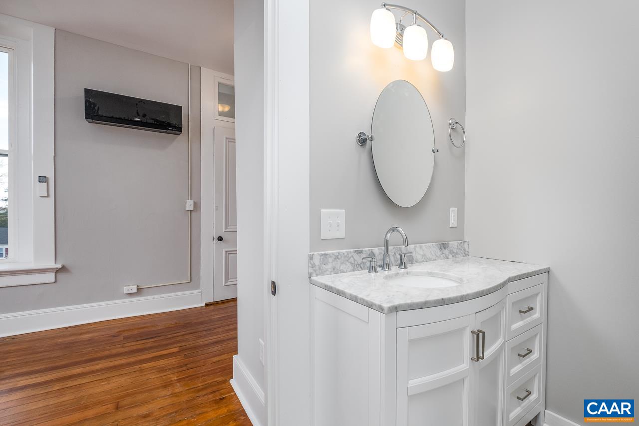 811 WESTOVER DR, STAUNTON, Virginia 24401, ,Residential,811 WESTOVER DR,671149 MLS # 671149 811 WESTOVER DR, STAUNTON, Virginia 24401, ,Residential,811 WESTOVER DR,671149 MLS # 671149