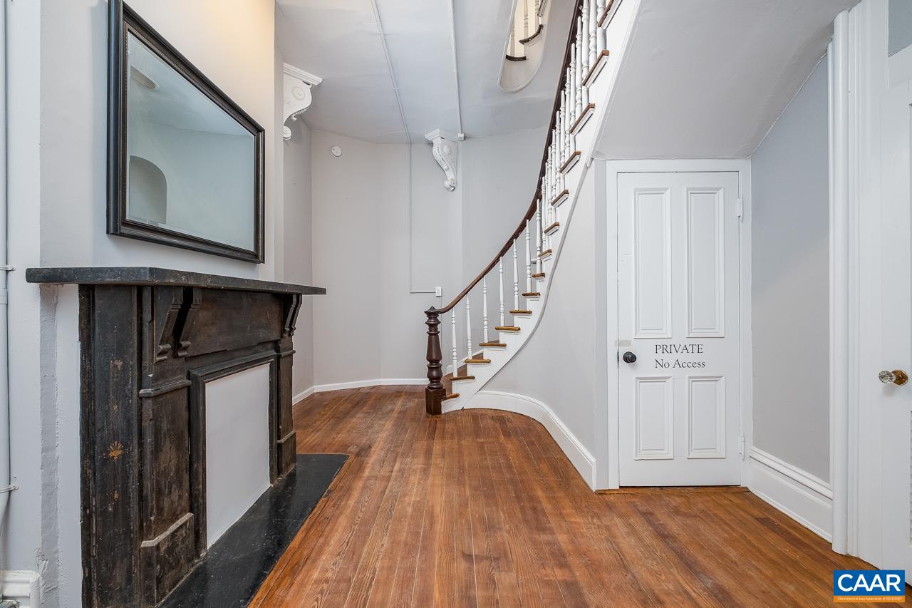 811 WESTOVER DR, STAUNTON, Virginia 24401, ,Residential,811 WESTOVER DR,671149 MLS # 671149 811 WESTOVER DR, STAUNTON, Virginia 24401, ,Residential,811 WESTOVER DR,671149 MLS # 671149